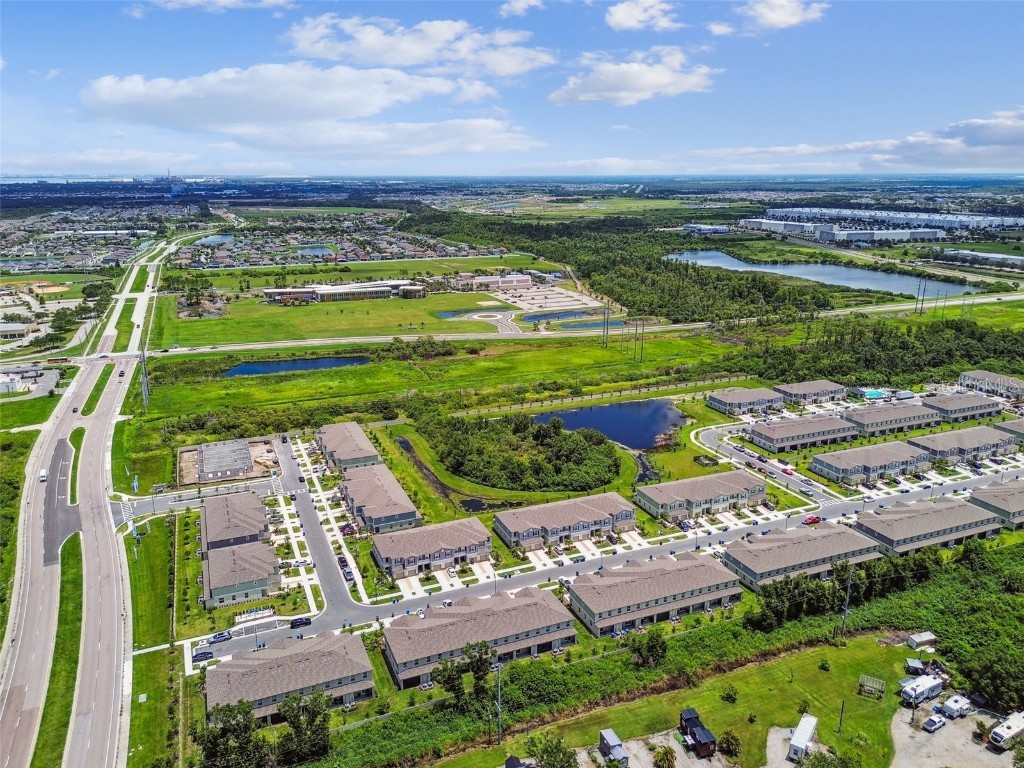 2513 Sunray Venus Way Ruskin FL 33570 TB8444208 image57