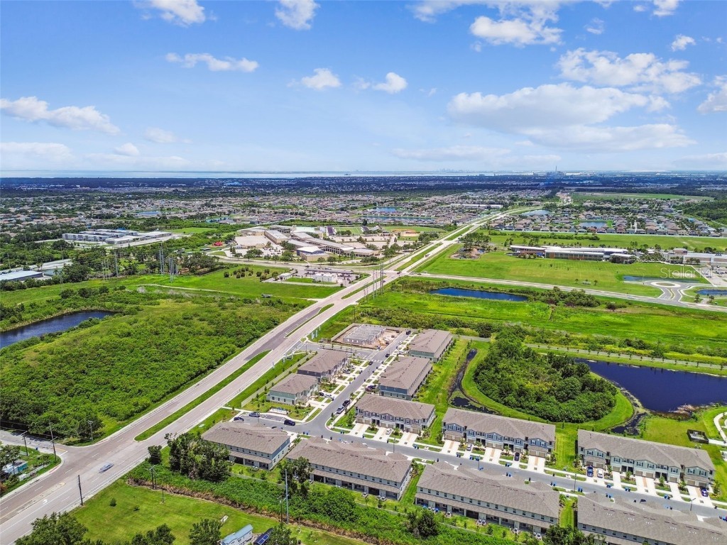 2513 Sunray Venus Way Ruskin FL 33570 TB8444381 image59