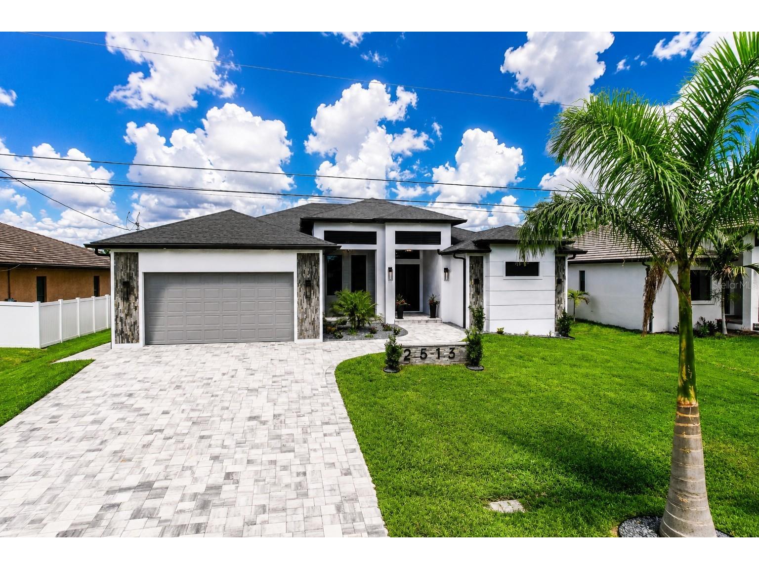 2513 SW 25th Avenue Cape Coral FL 33914 C7526543 image2