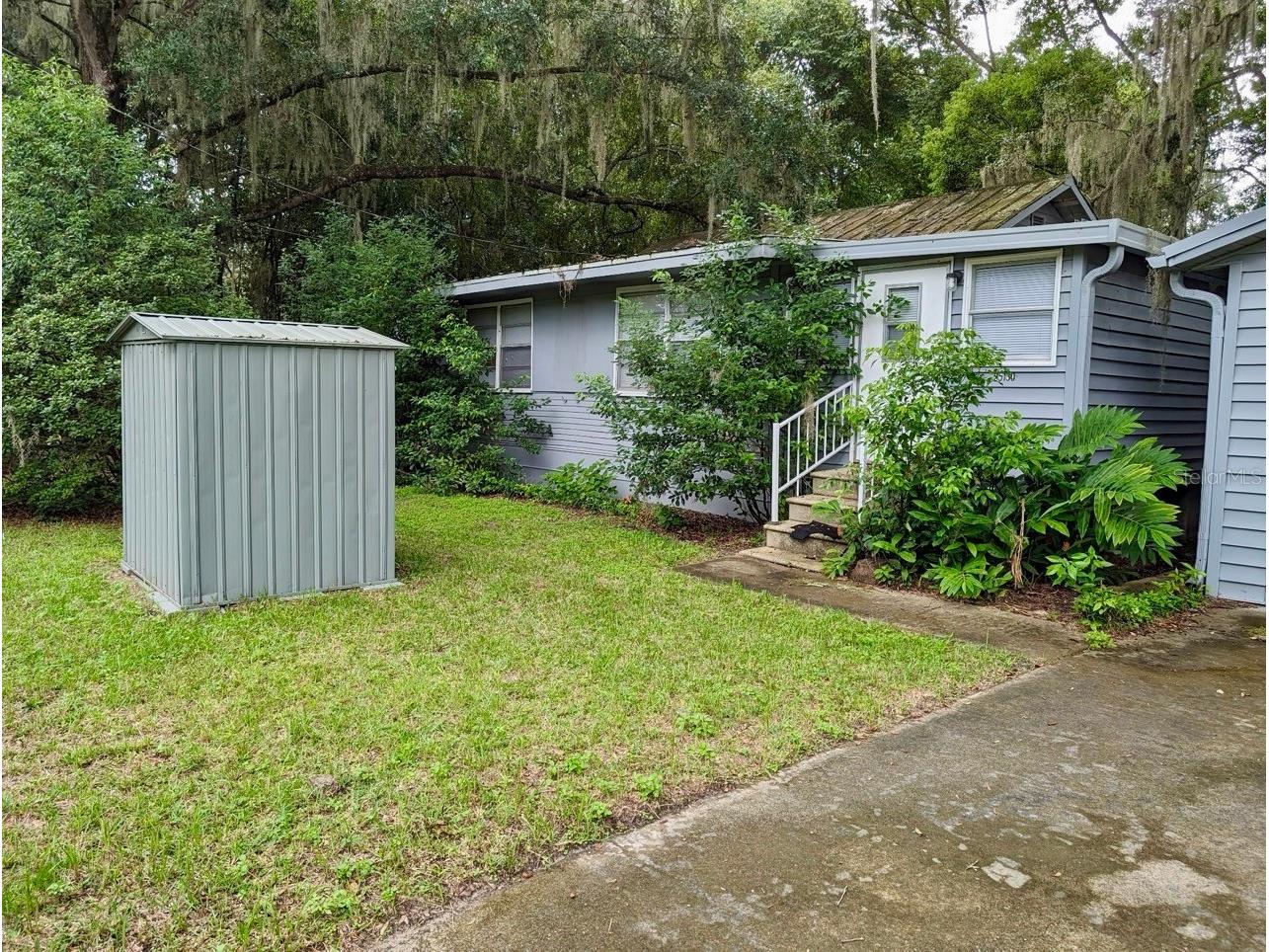 25130 NE 132nd Lane Salt Springs FL 32134 - LITTLE LAKE KERR OM725251 image1