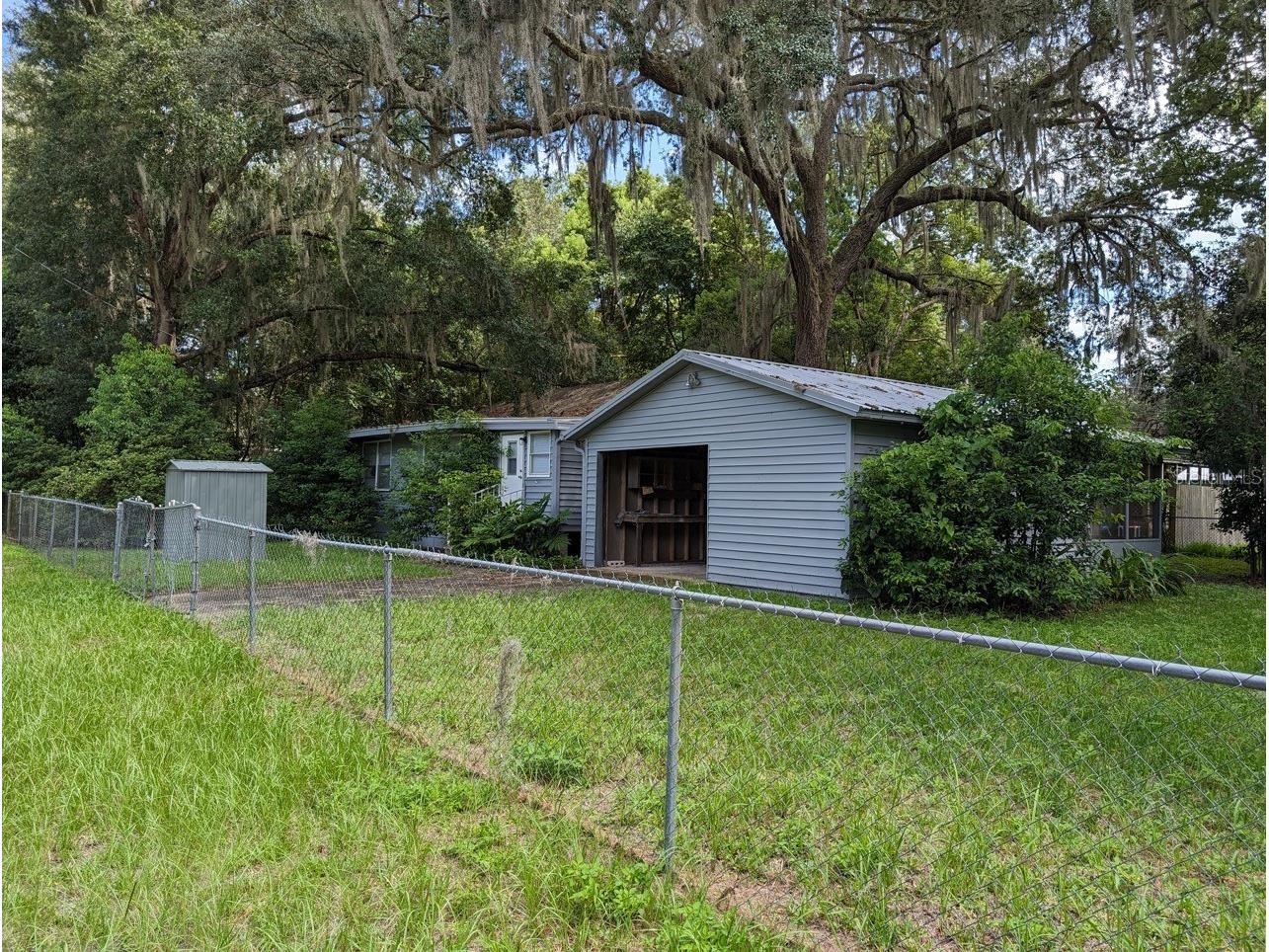 25130 NE 132nd Lane Salt Springs FL 32134 - LITTLE LAKE KERR OM725251 image12