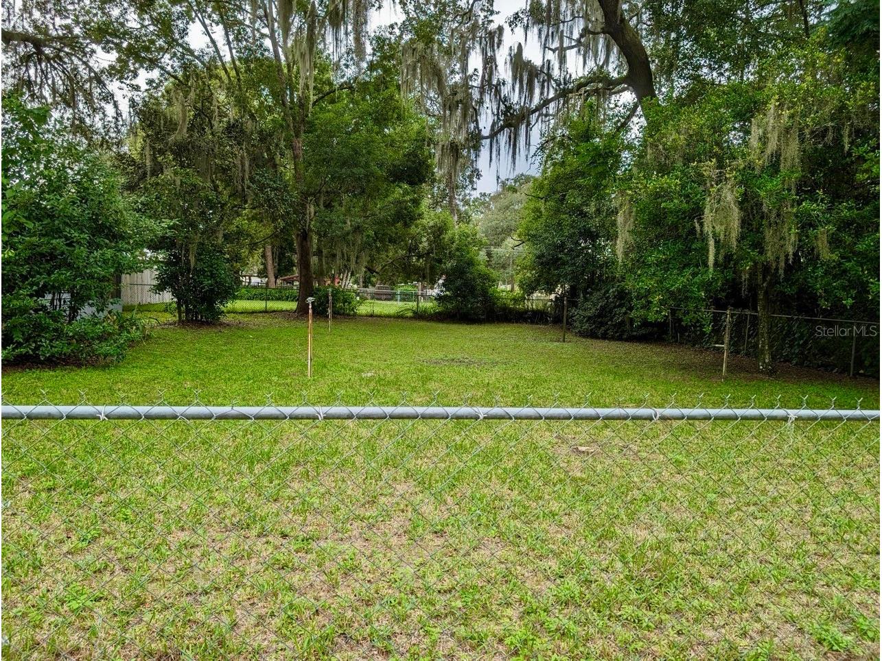 25130 NE 132nd Lane Salt Springs FL 32134 - LITTLE LAKE KERR OM725251 image16