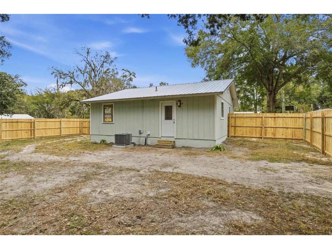 25135 NW 7th Avenue Newberry FL 32669 GC535292 image17