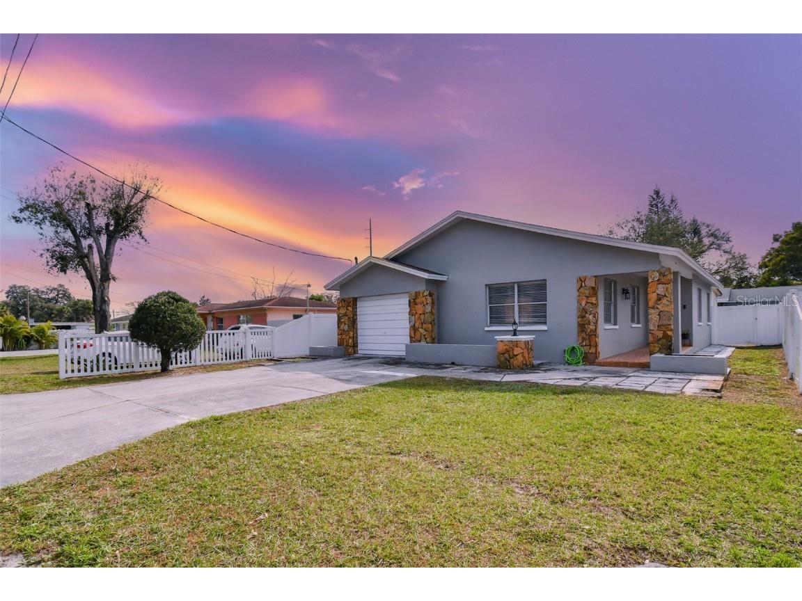 2514 Auburn Avenue W Tampa FL 33614 T3425729 image1