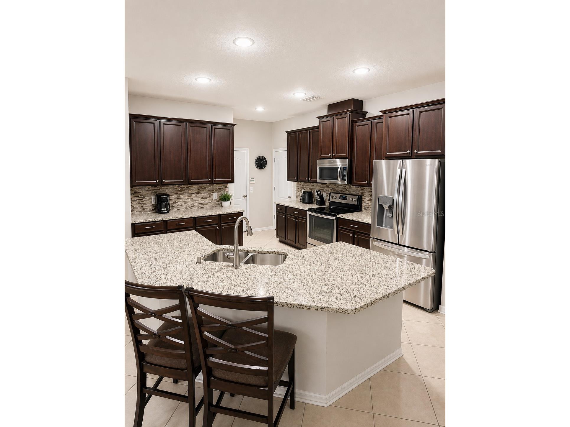 2514 Cross More Street Valrico FL 33594 W7884983 image15