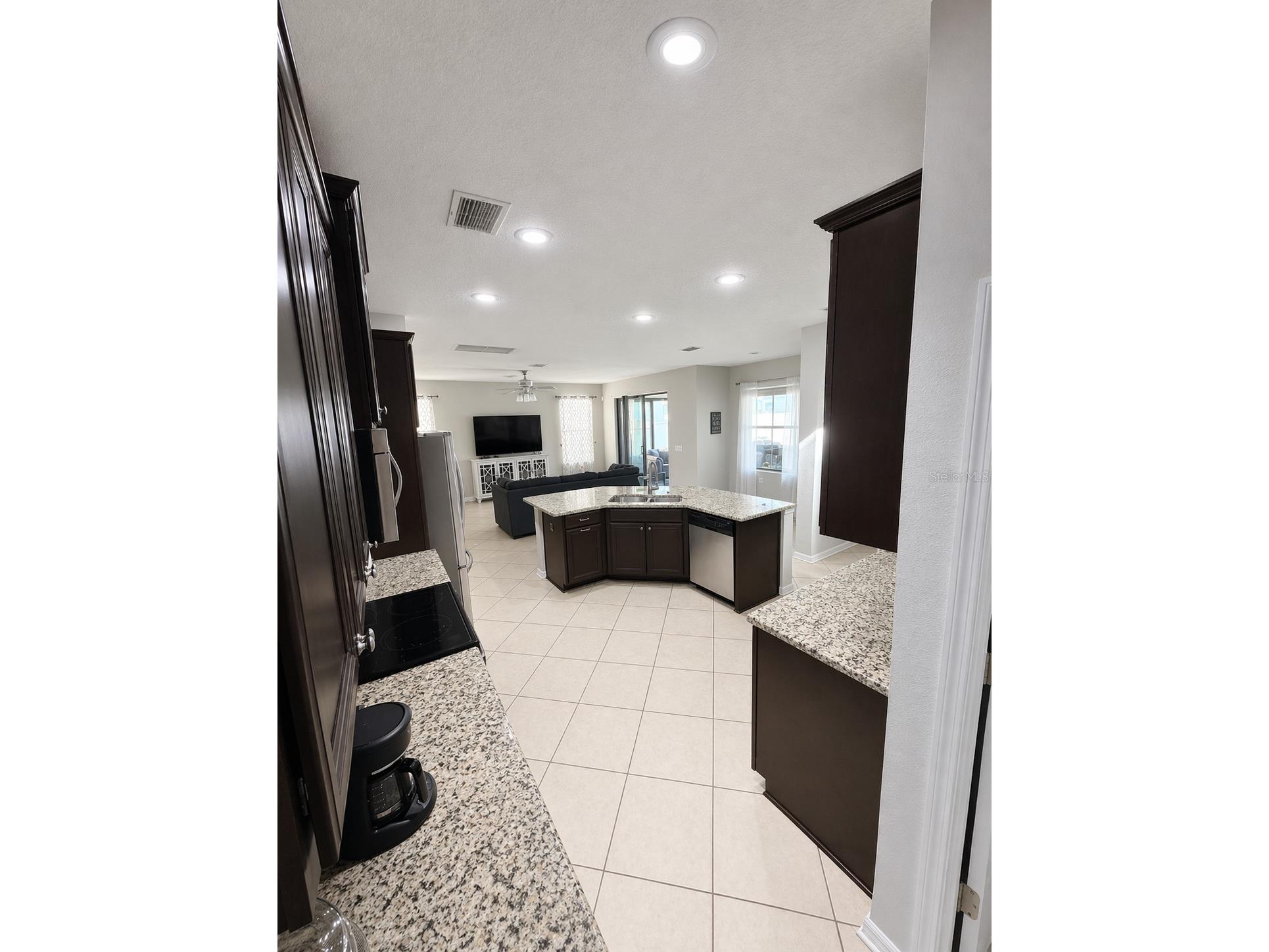 2514 Cross More Street Valrico FL 33594 W7884983 image17