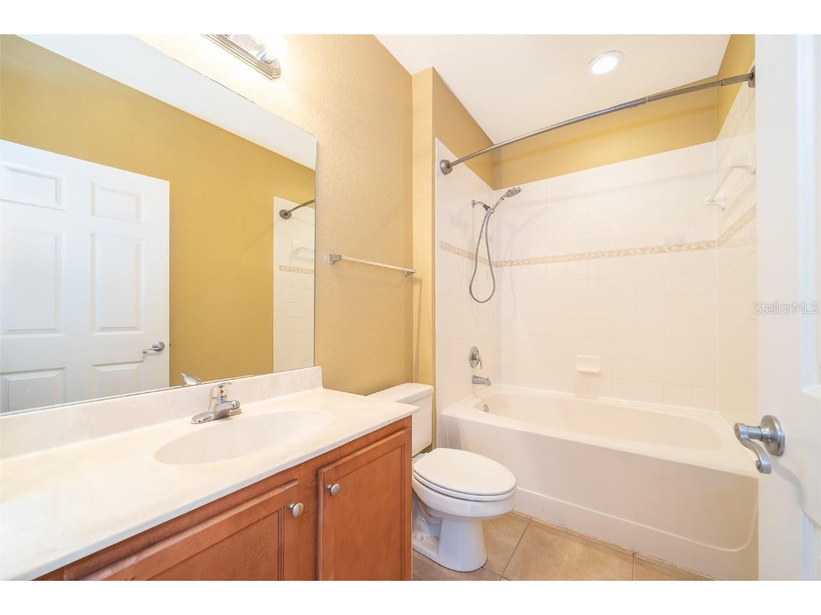 2514 Grand Central Parkway #3 Orlando FL 32839 O6335488 image17