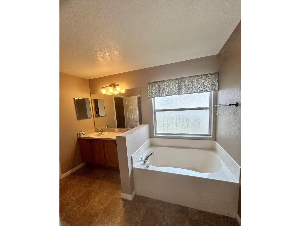 2514 NE 30th Avenue Ocala FL 34470 OM714095 image24