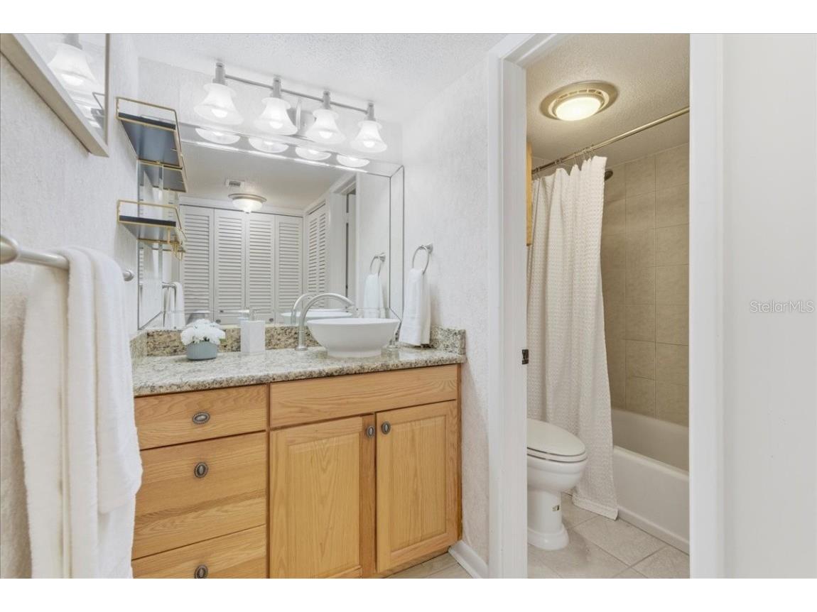 2514 SW 14th Drive Gainesville FL 32608 - BIVENS LAKE GC534310 image37