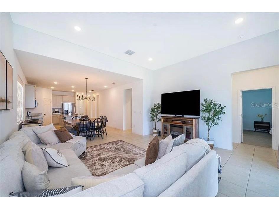 2514 Volunteer Avenue Kissimmee FL 34744 S5150026 image12