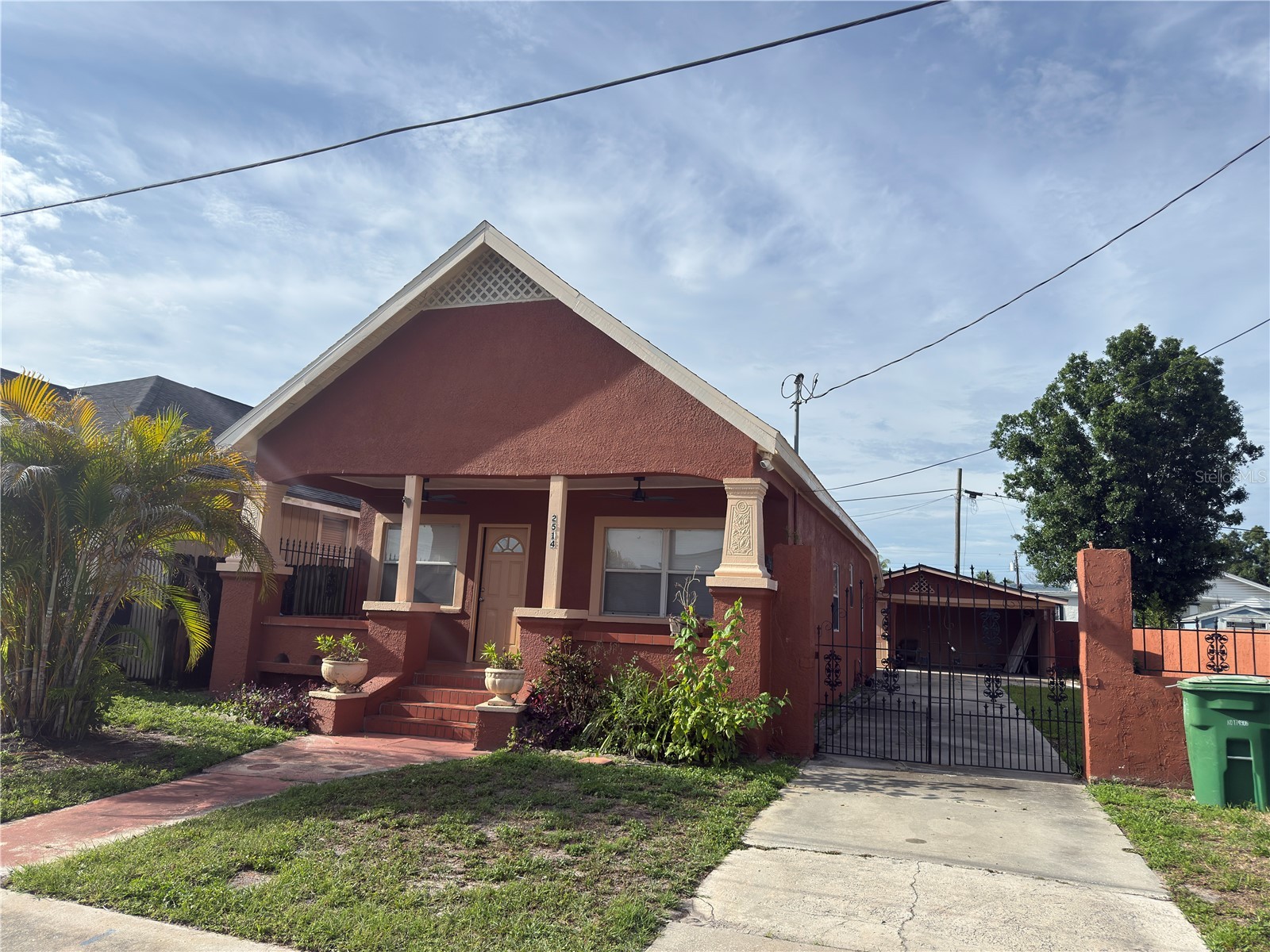 2514 W Saint John Street Tampa FL 33607 TB8513686 image1