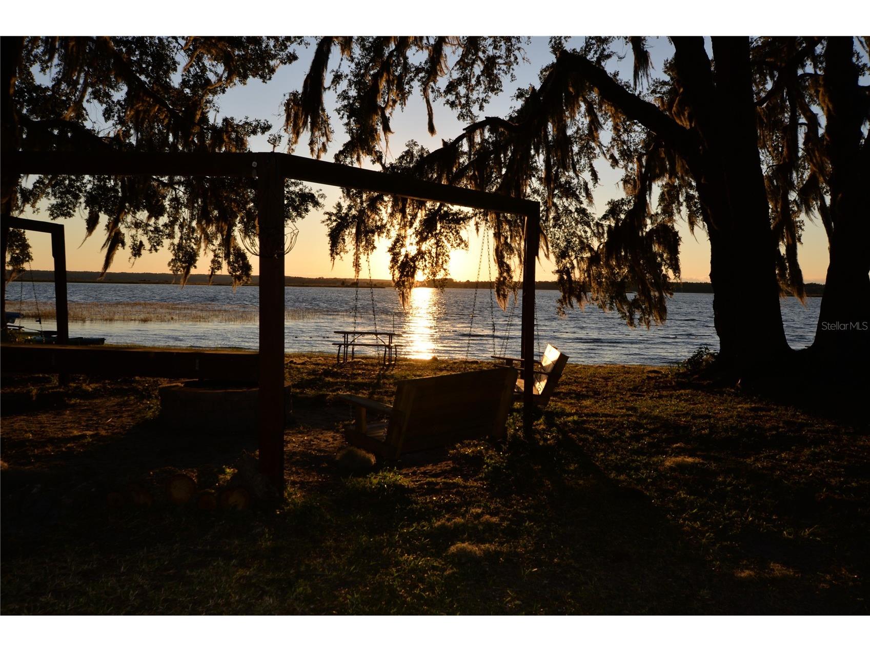 25144 NE 140th Loop Fort Mc Coy FL 32134 - LITTLE LAKE KERR OM716027 image1