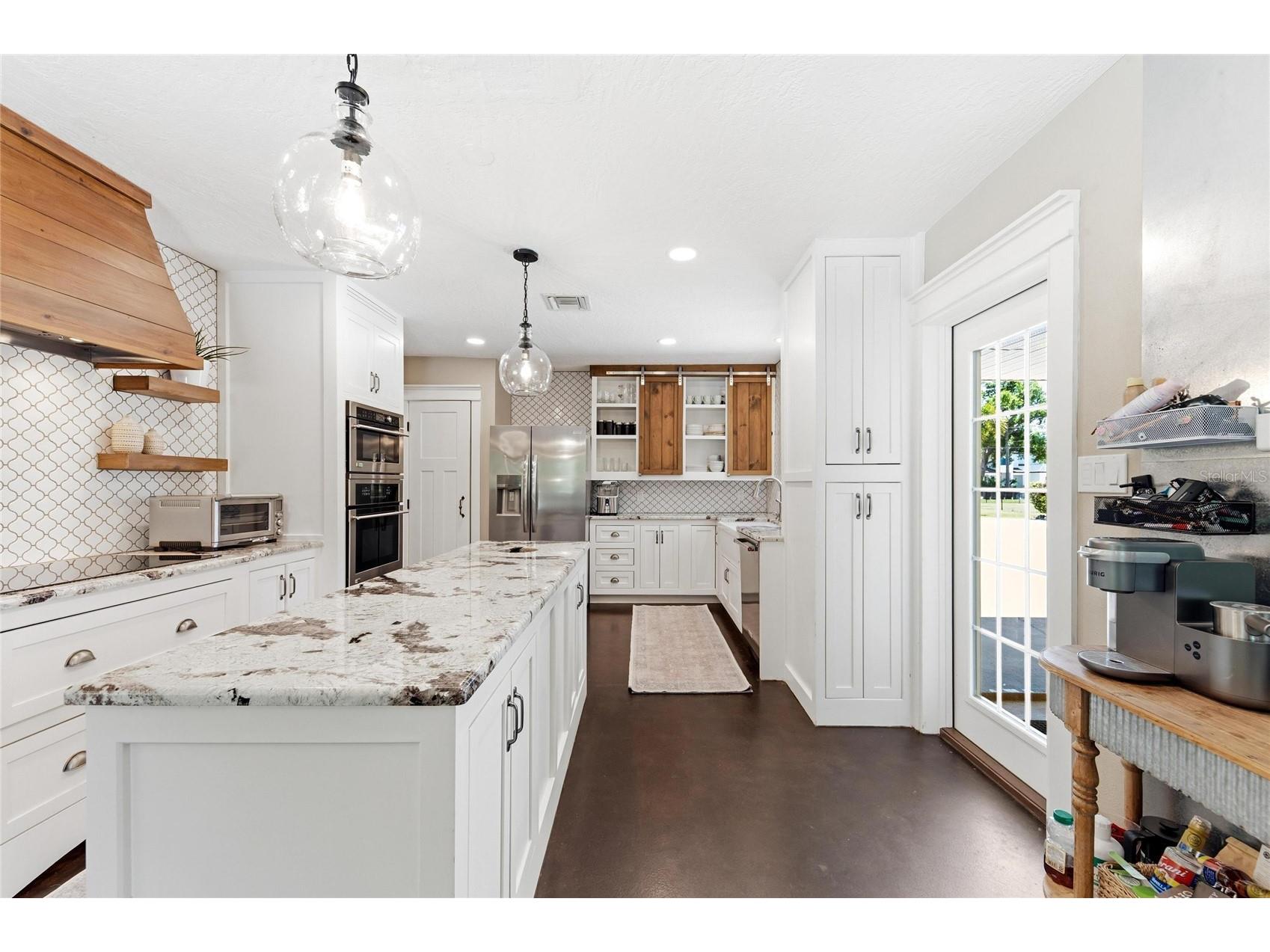 2515 49th Street Sarasota FL 34234 A4693948 image22