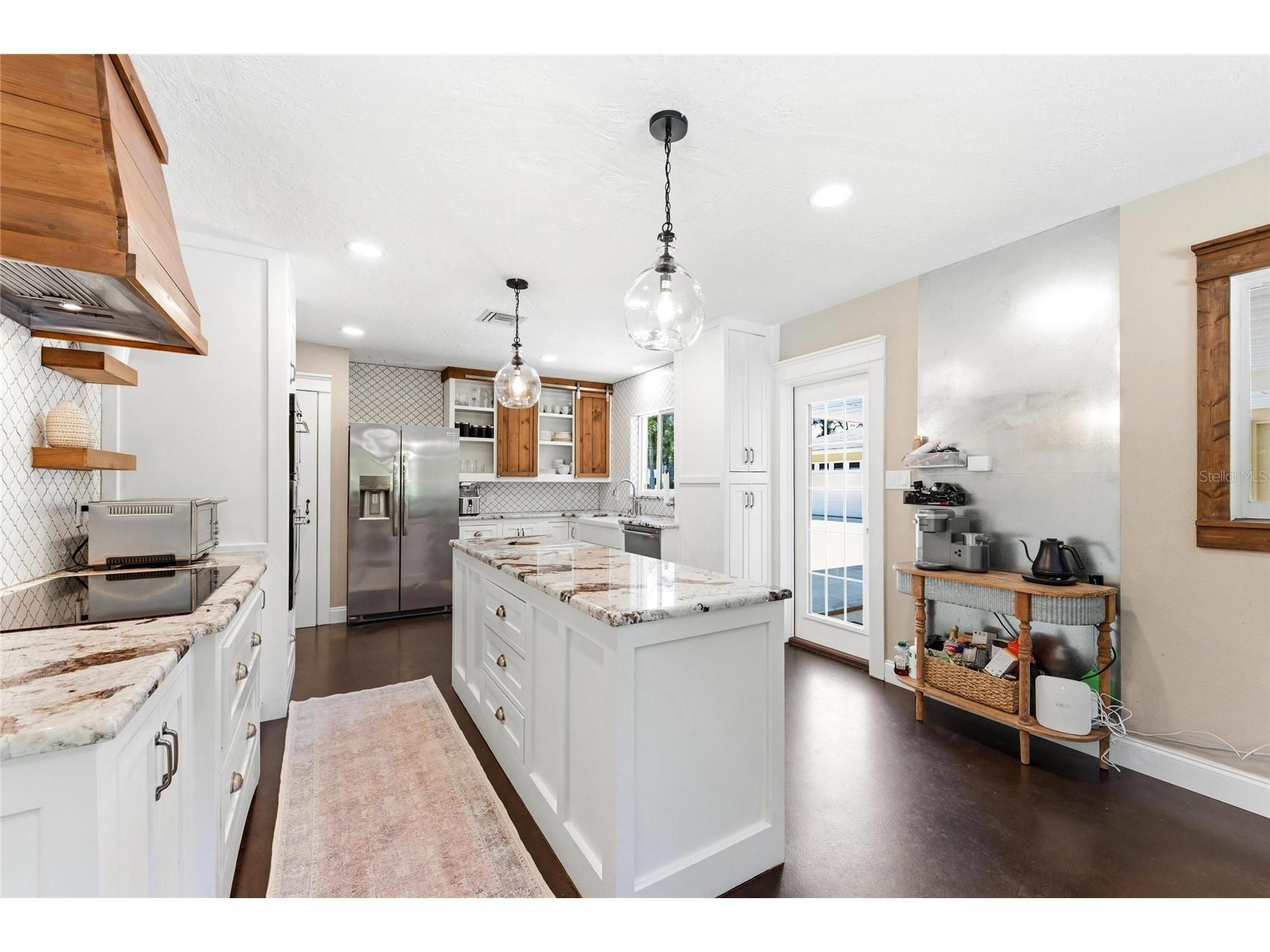 2515 49th Street Sarasota FL 34234 A4693948 image23