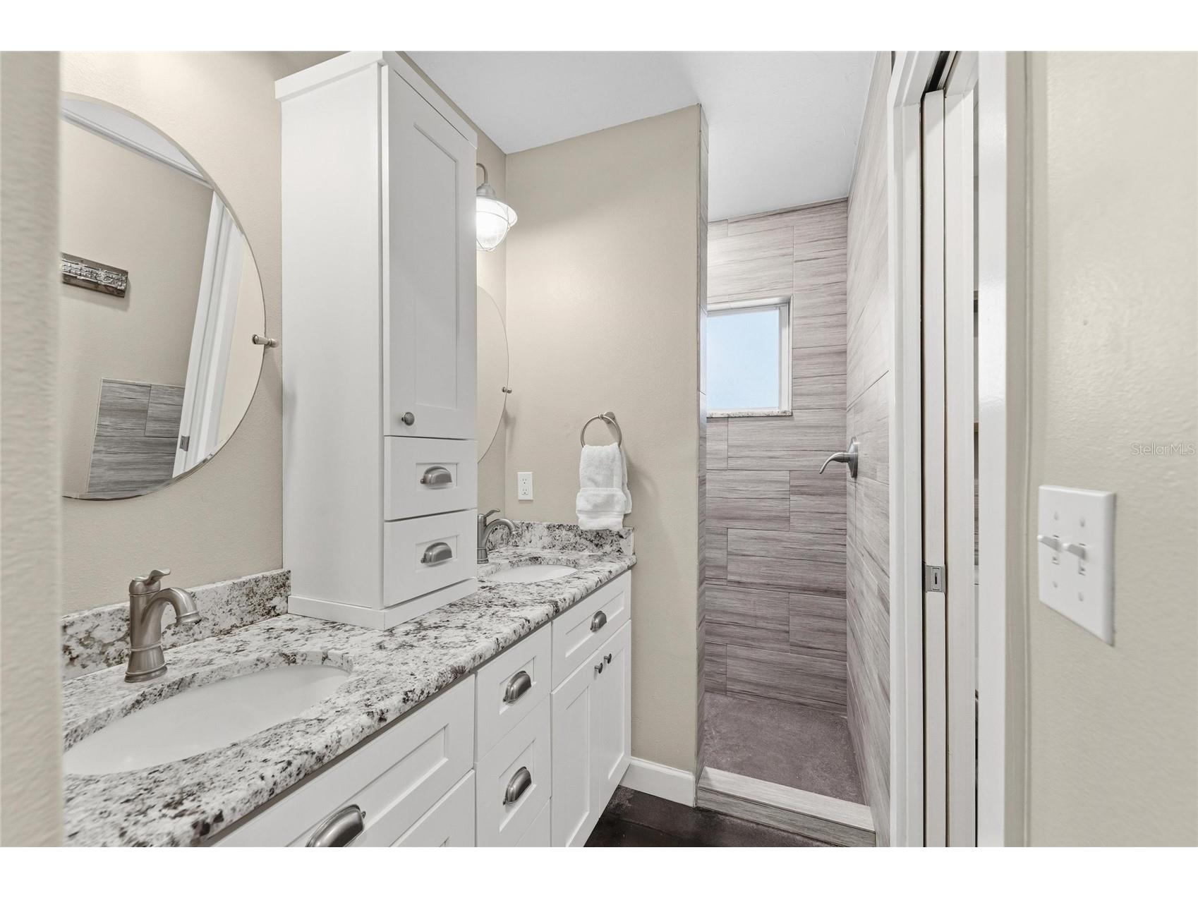 2515 49th Street Sarasota FL 34234 A4693948 image51