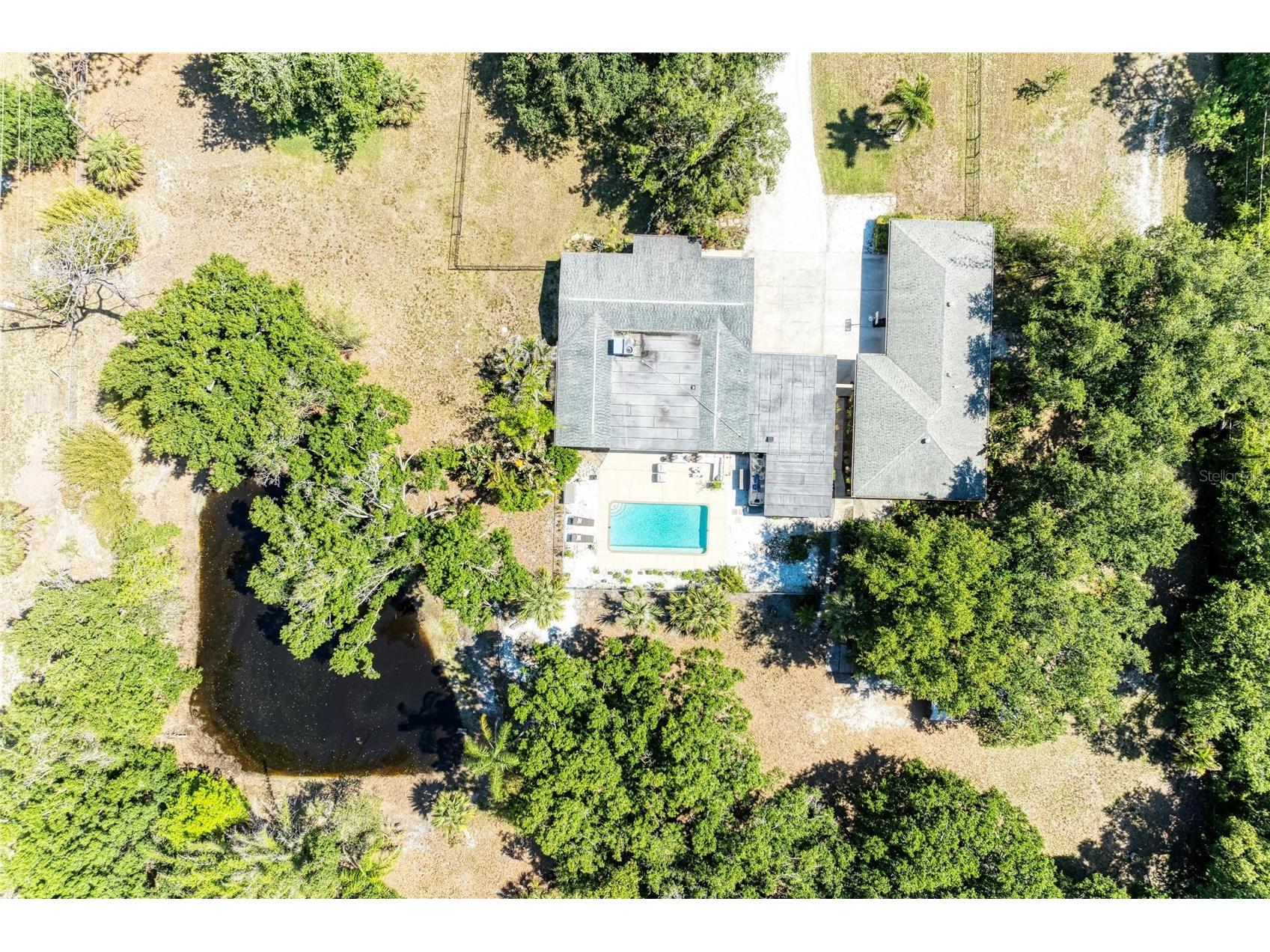 2515 49th Street Sarasota FL 34234 A4693948 image8