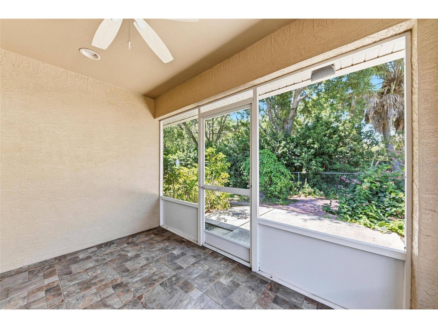 2515 49th Street Sarasota FL 34234 A4693948 image85
