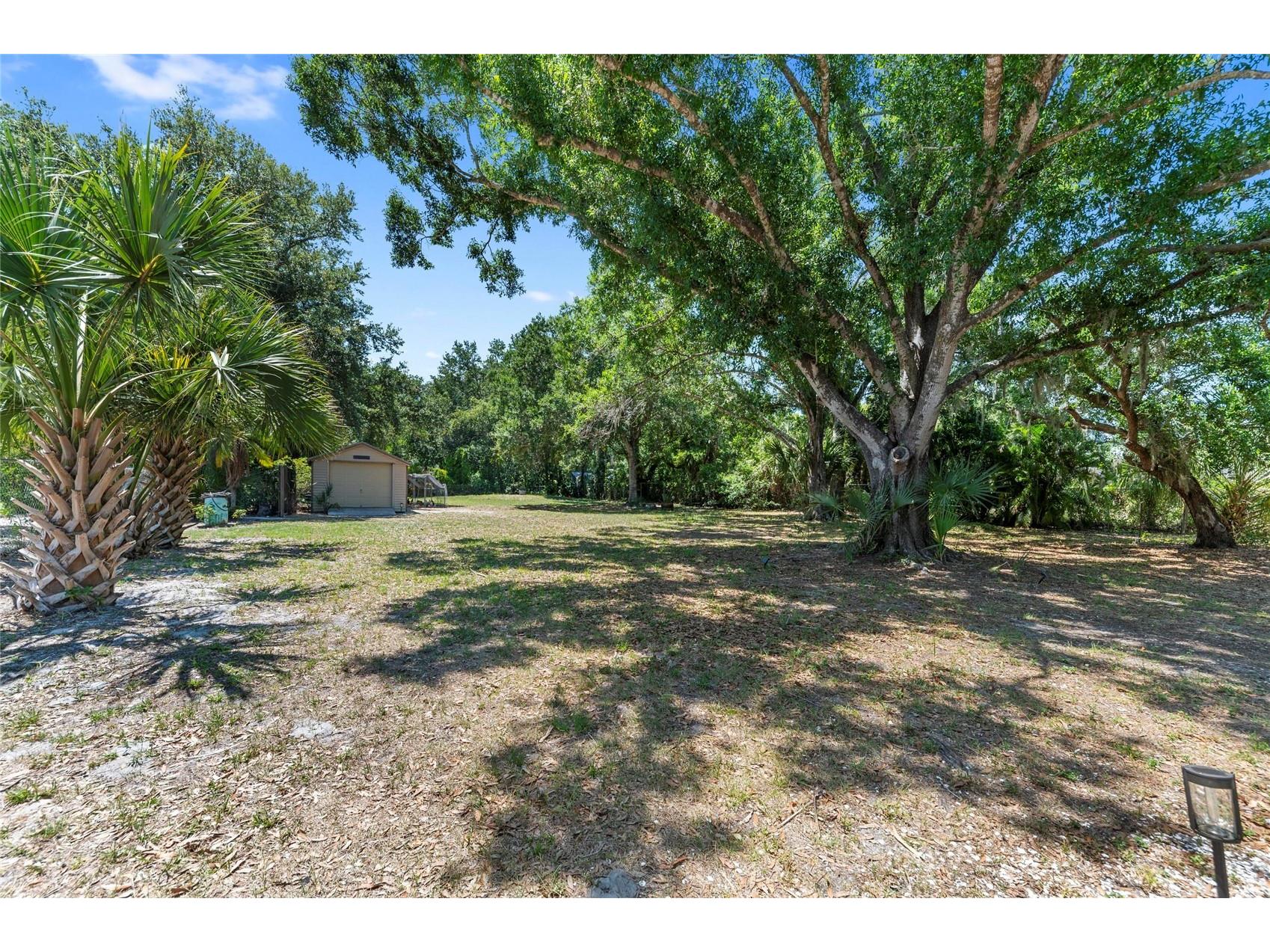 2515 49th Street Sarasota FL 34234 A4693948 image90