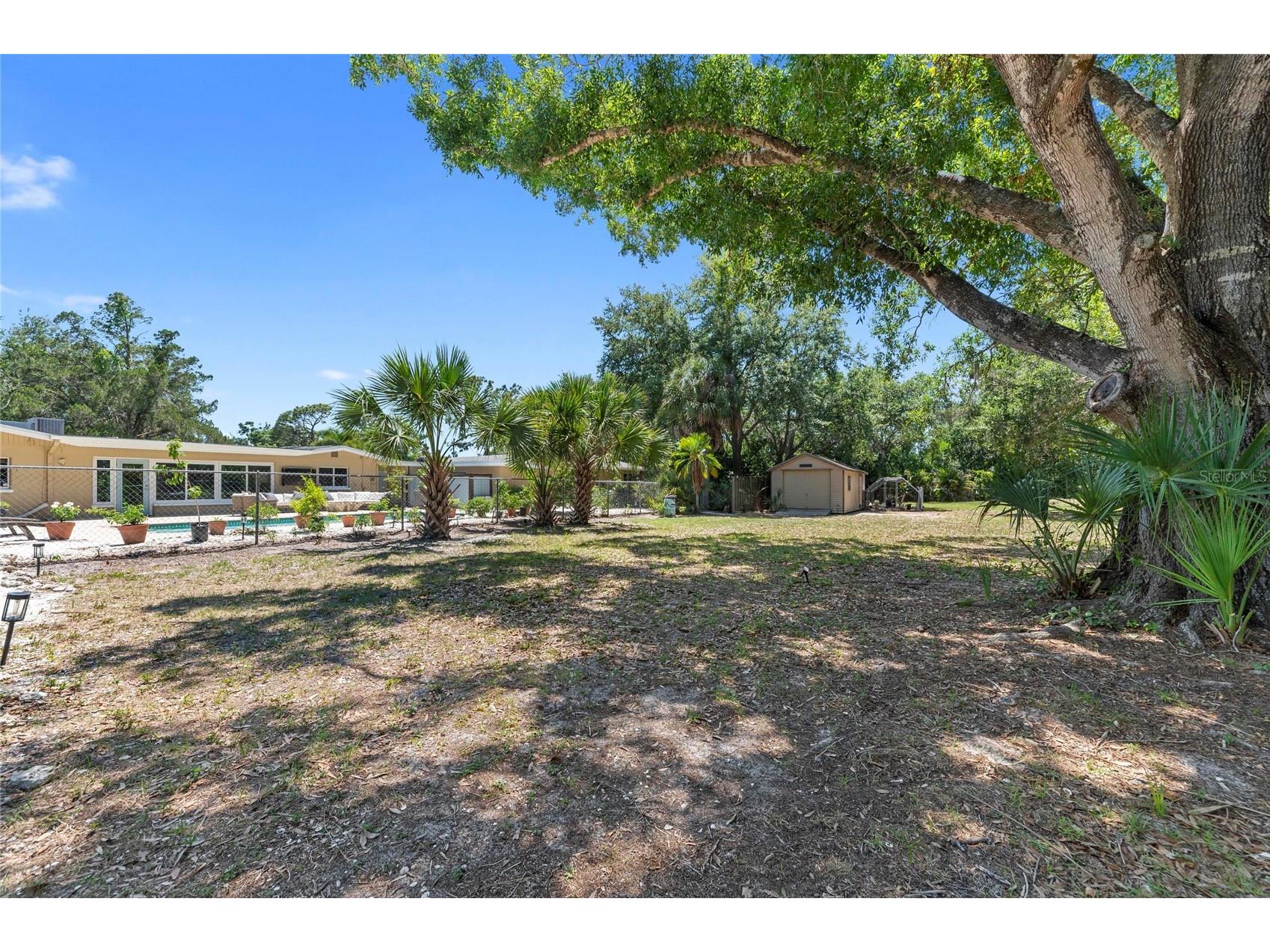 2515 49th Street Sarasota FL 34234 A4693948 image92