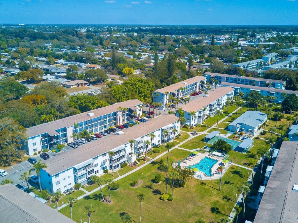 2515 60th Avenue W #L4 Bradenton FL 34207 A4565400 image1