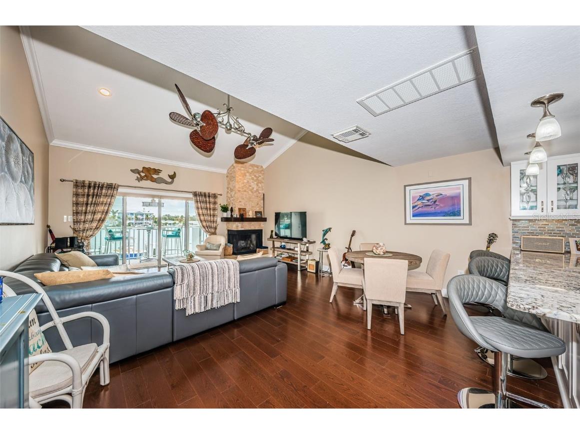 2515 Bay Boulevard #A Indian Rocks Beach FL 33785 TB8366497 image7