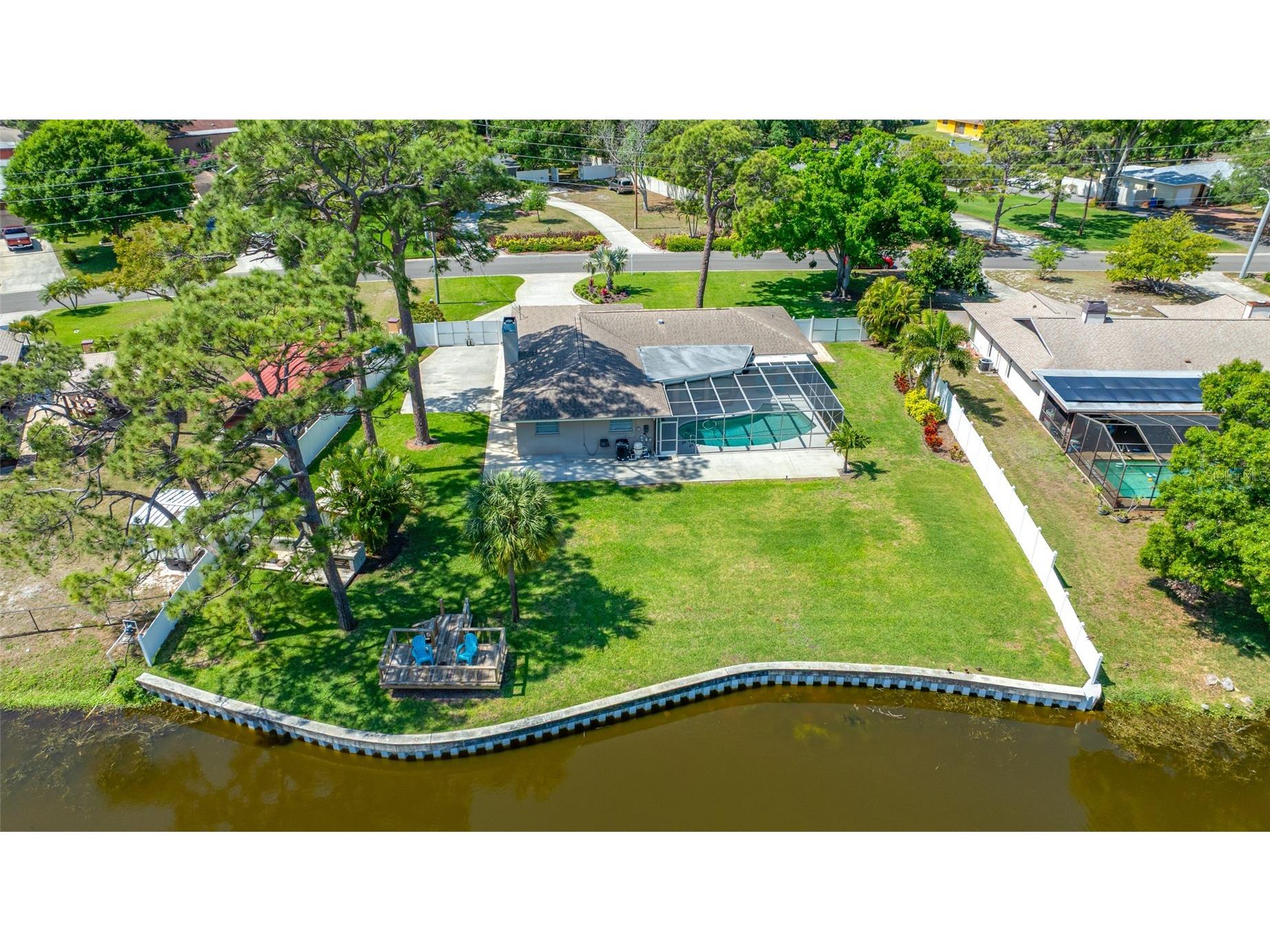 2515 Desoto Way S Saint Petersburg FL 33712 TB8493447 image10