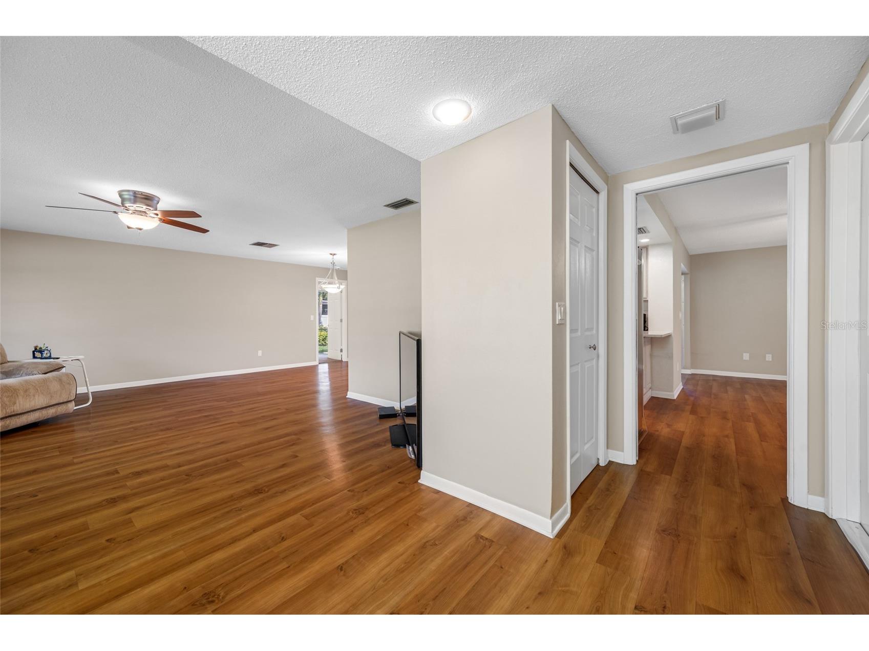 2515 Desoto Way S Saint Petersburg FL 33712 TB8493447 image13