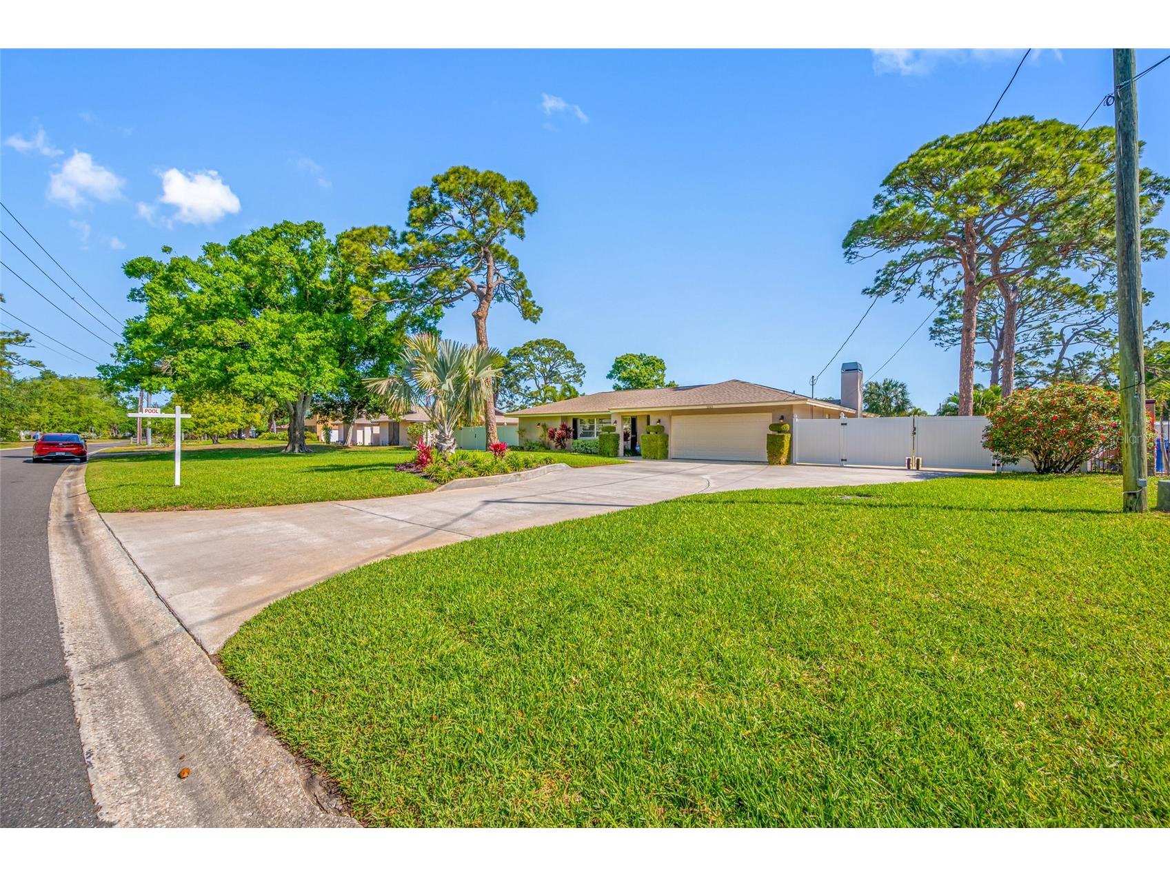 2515 Desoto Way S Saint Petersburg FL 33712 TB8493447 image4