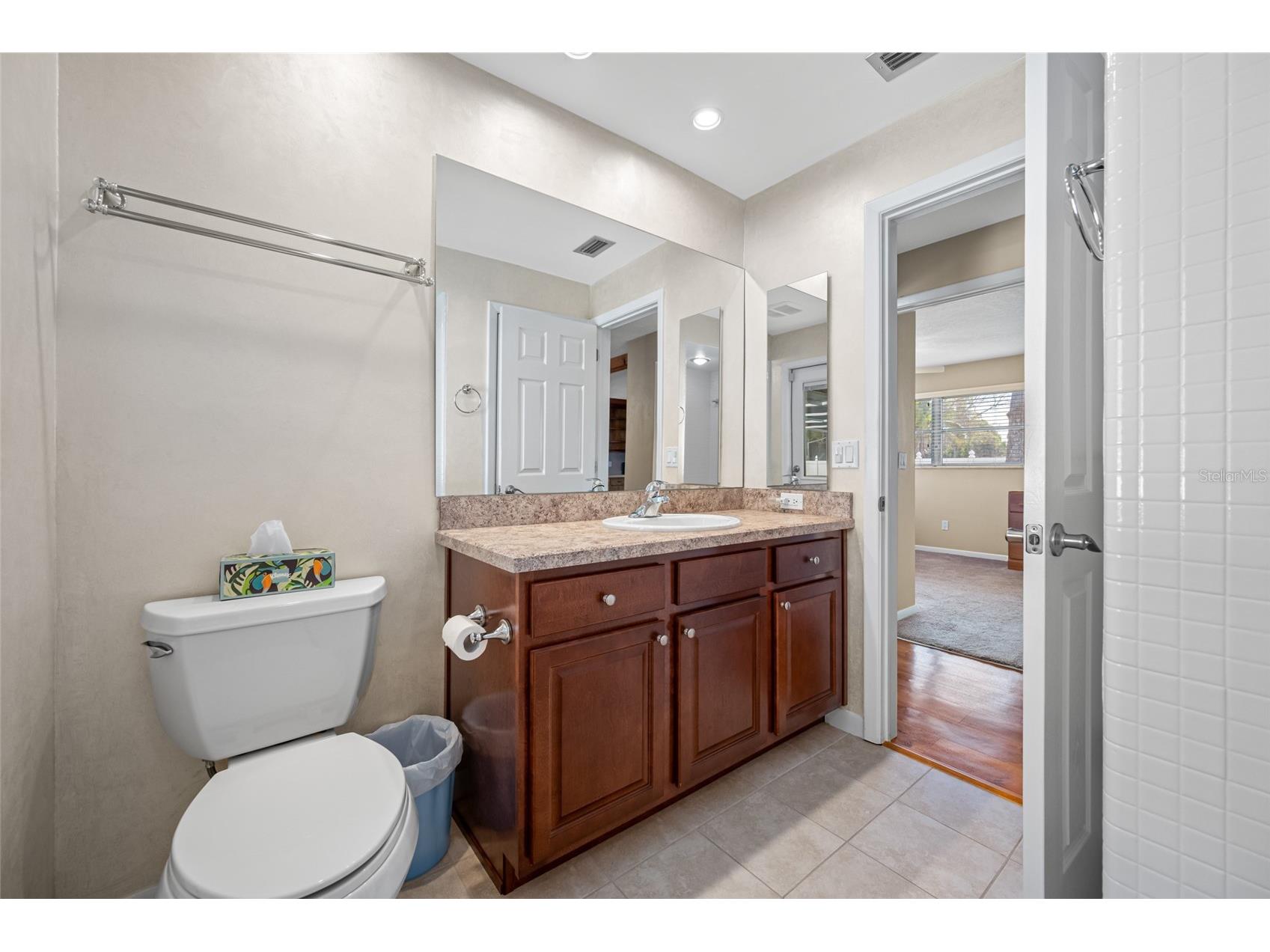 2515 Desoto Way S Saint Petersburg FL 33712 TB8493447 image49