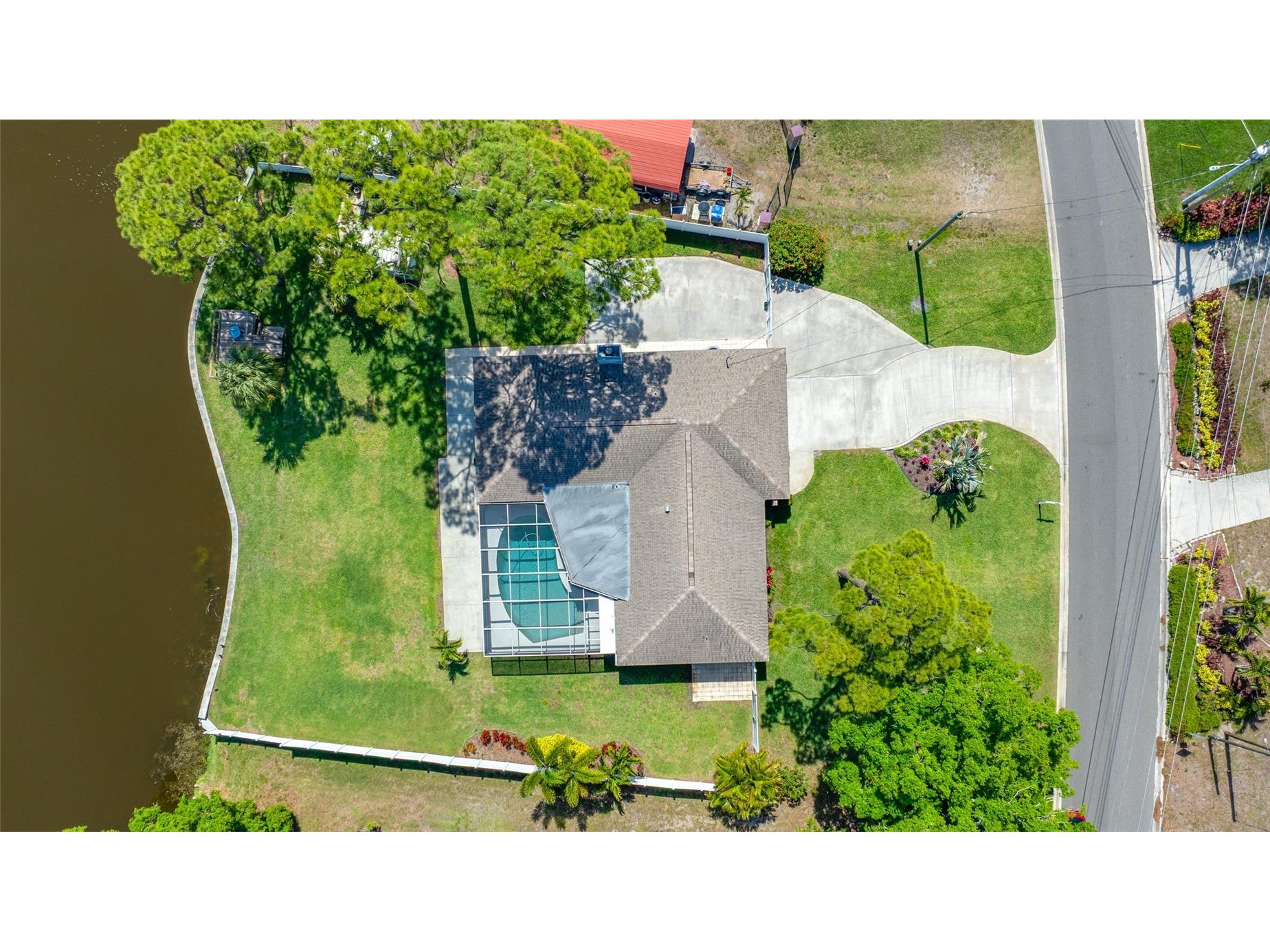 2515 Desoto Way S Saint Petersburg FL 33712 TB8493447 image59