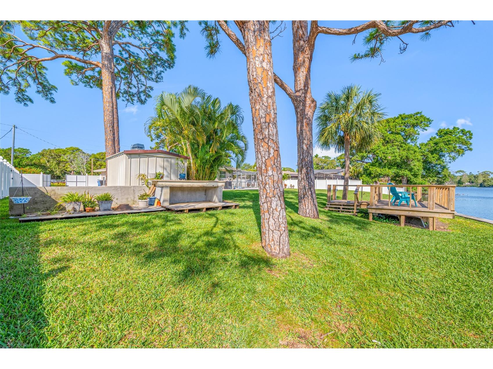 2515 Desoto Way S Saint Petersburg FL 33712 TB8493447 image66