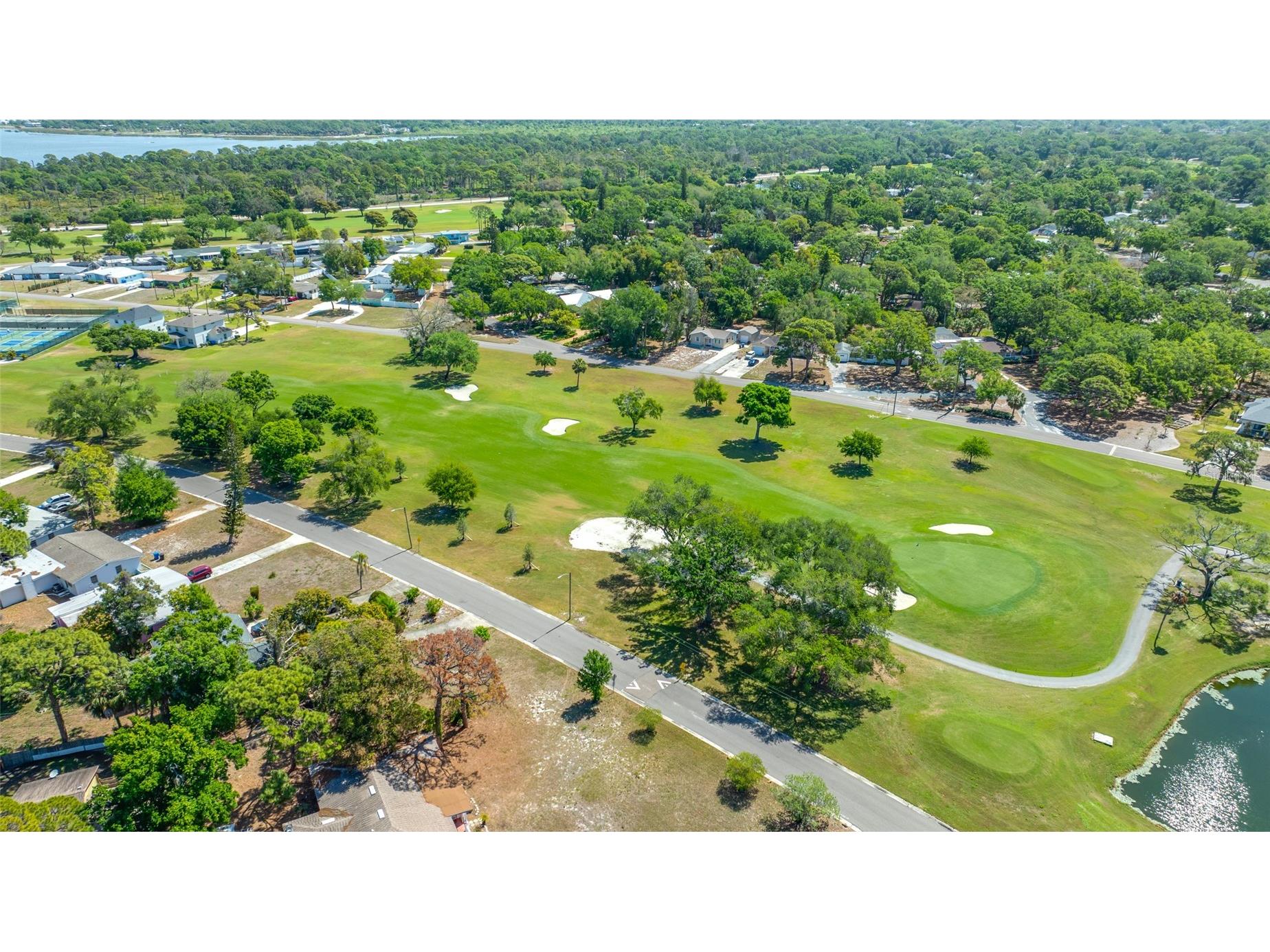 2515 Desoto Way S Saint Petersburg FL 33712 TB8493447 image74