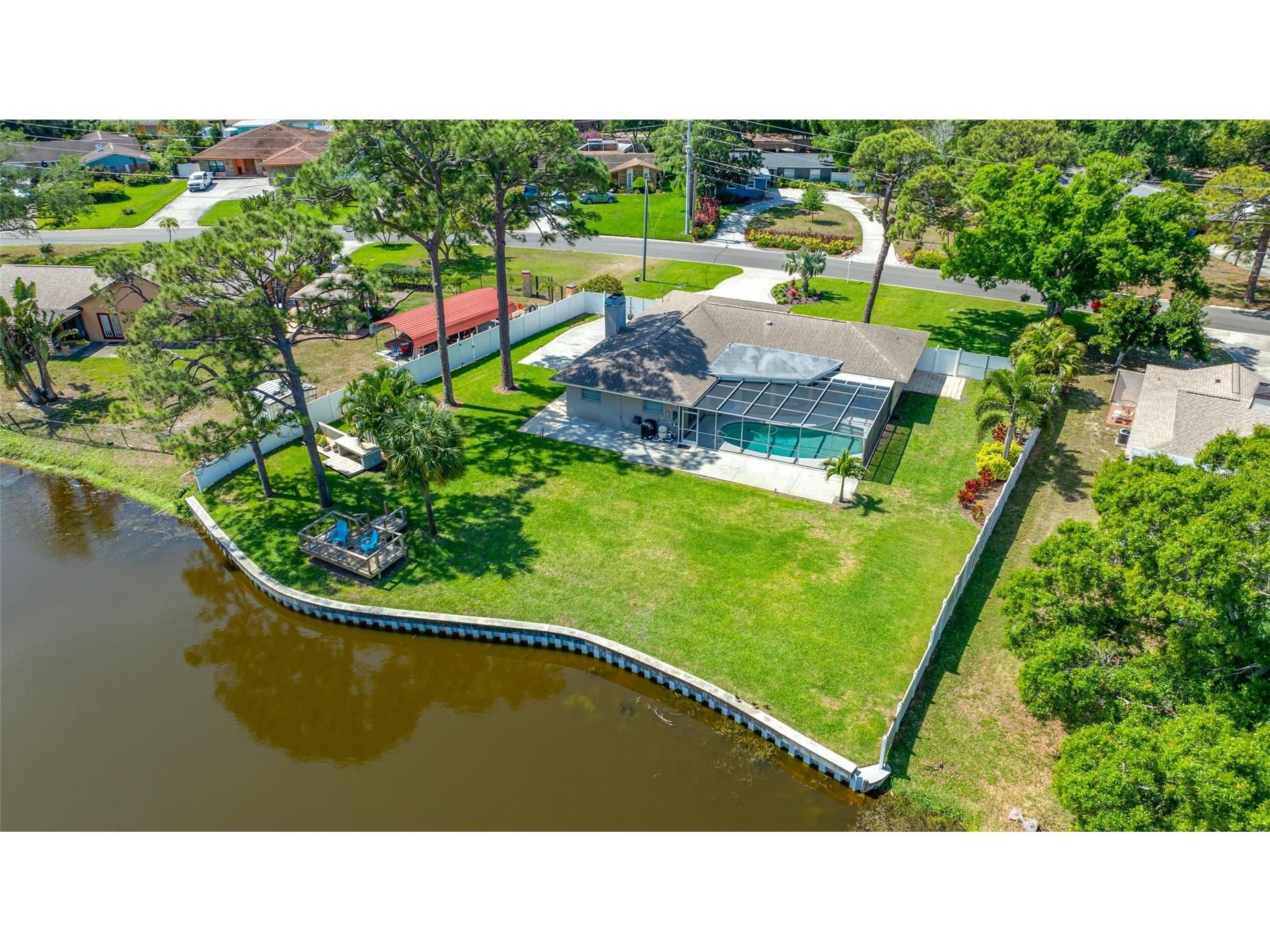 2515 Desoto Way S Saint Petersburg FL 33712 TB8493447 image9