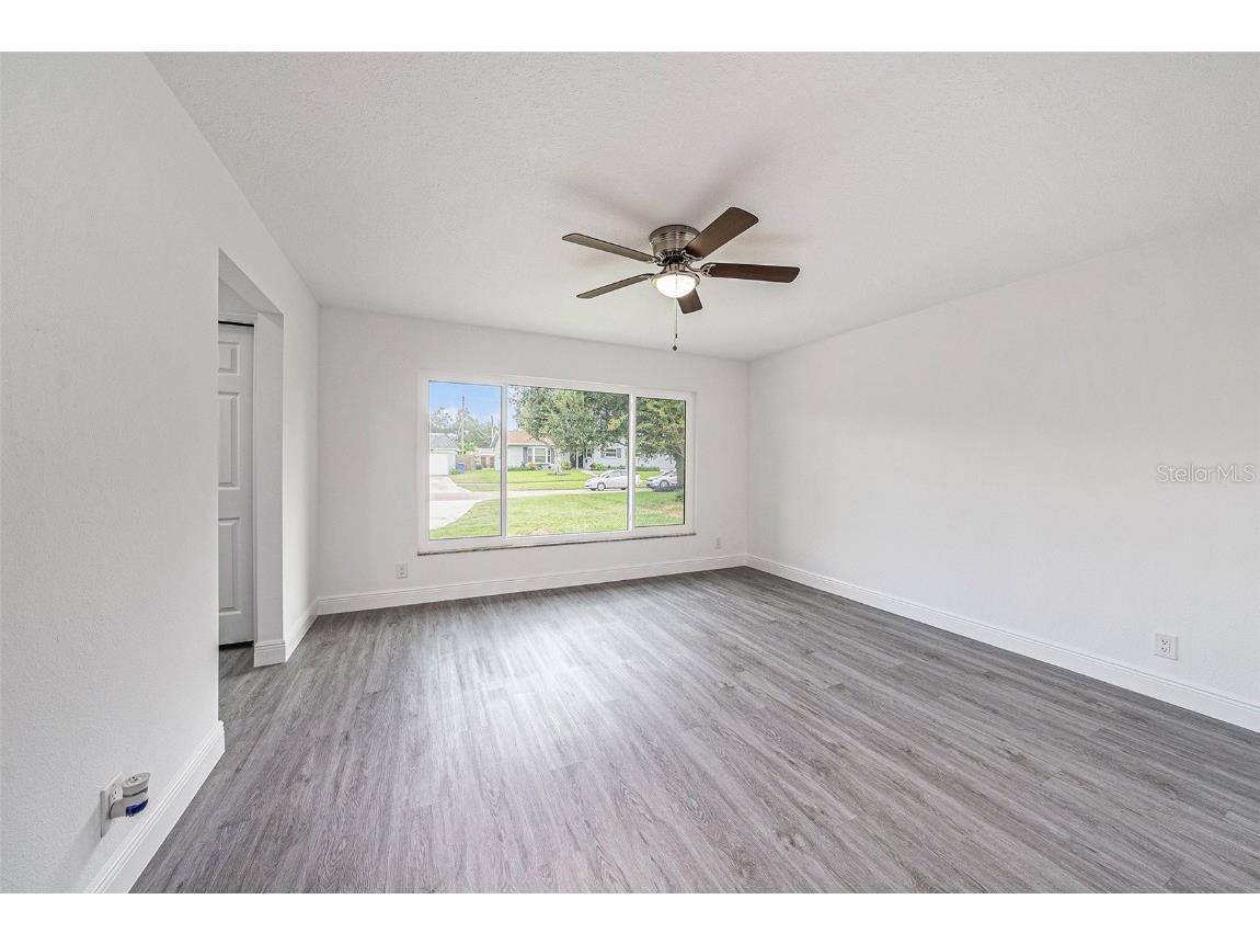 2515 Lake Ellen Circle Tampa FL 33618 TB8431013 image12