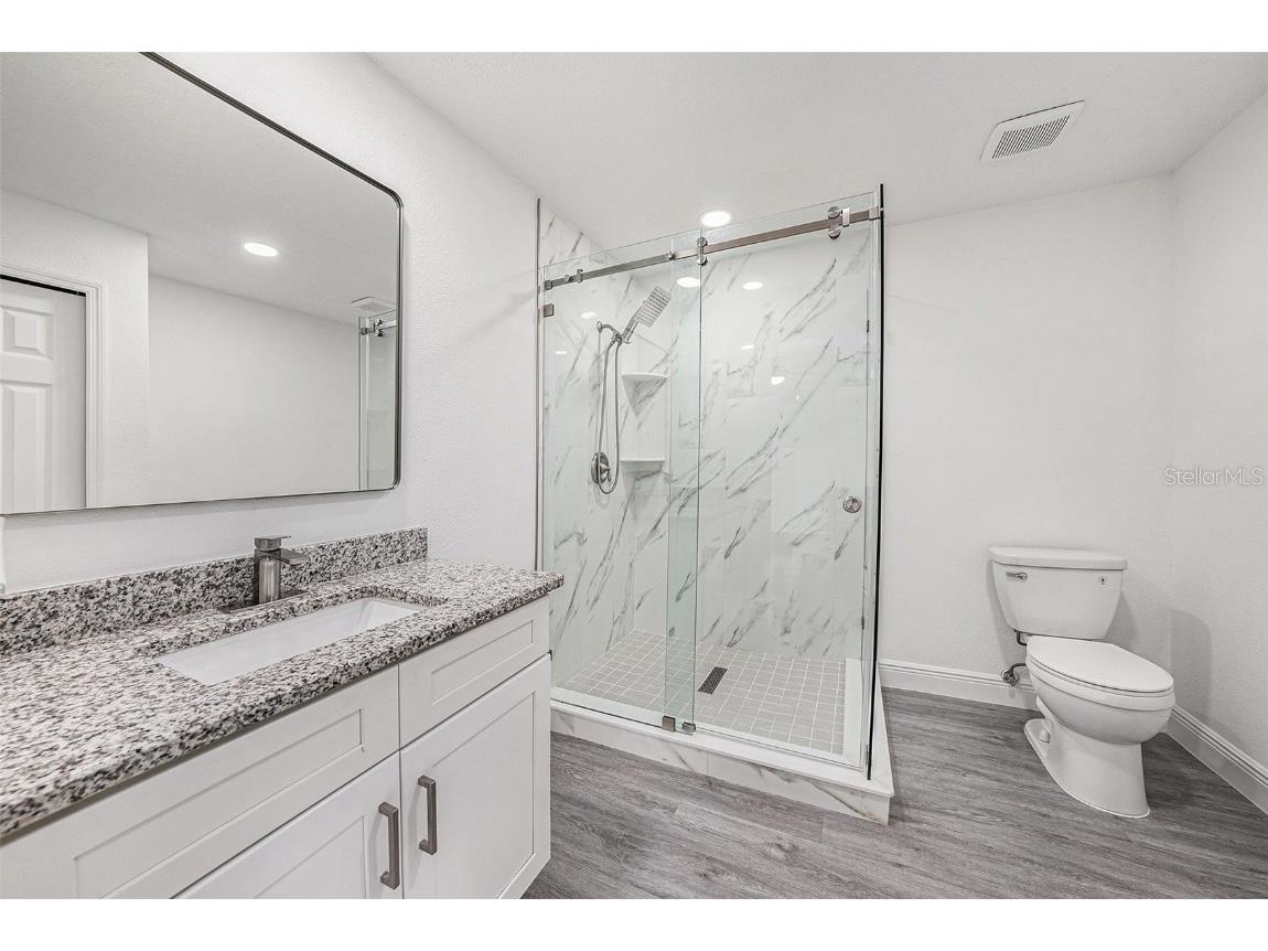 2515 Lake Ellen Circle Tampa FL 33618 TB8431013 image14