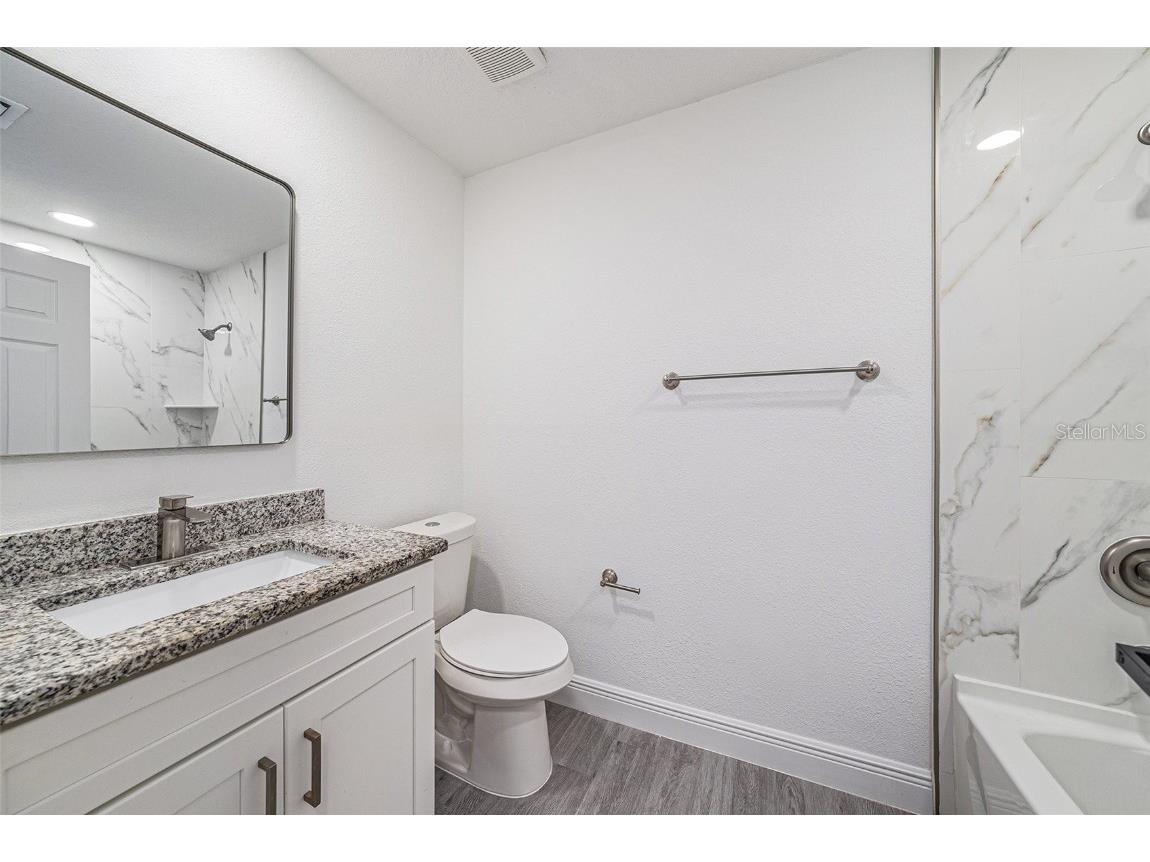 2515 Lake Ellen Circle Tampa FL 33618 TB8431013 image18