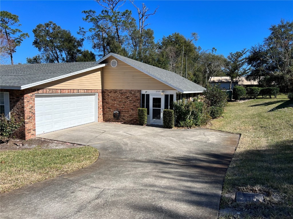 2515 S Glen Eagles Drive Deland FL 32724 V4928242 image1