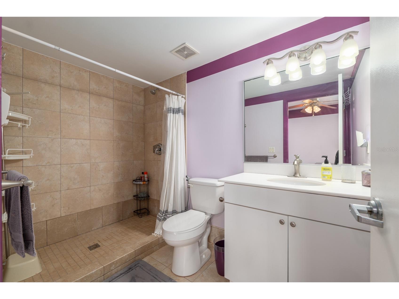 2515 SW 35th Place #219 Gainesville FL 32608 GC538097 image36