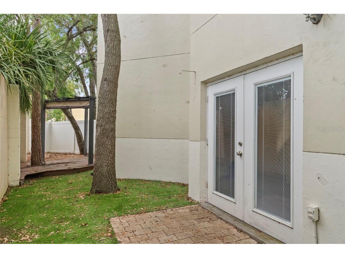 2515 W Kansas Avenue #E Tampa FL 33629 TB8430842 image35