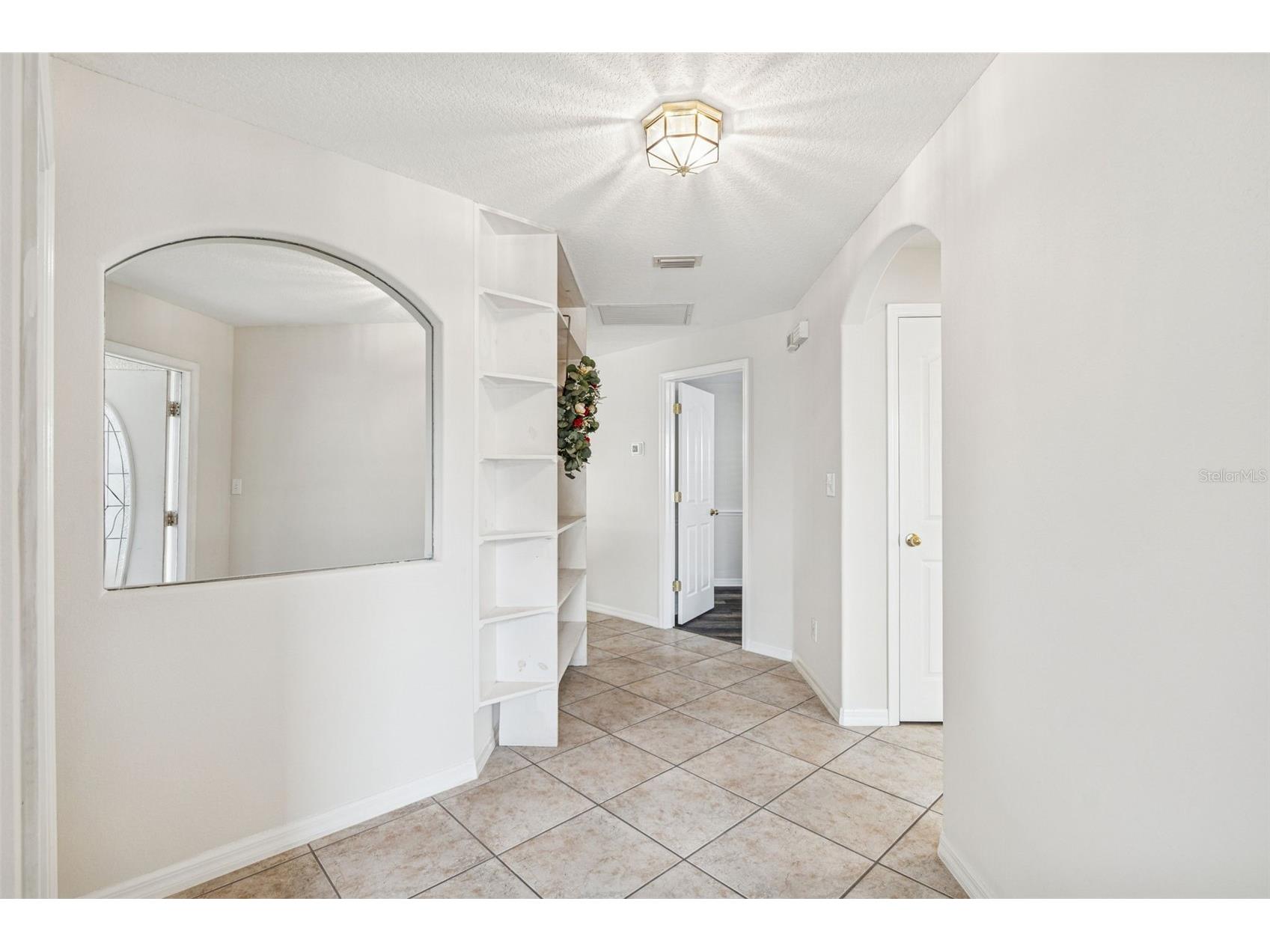 2515 W Leroy Street Tampa FL 33607 TB8462962 image3