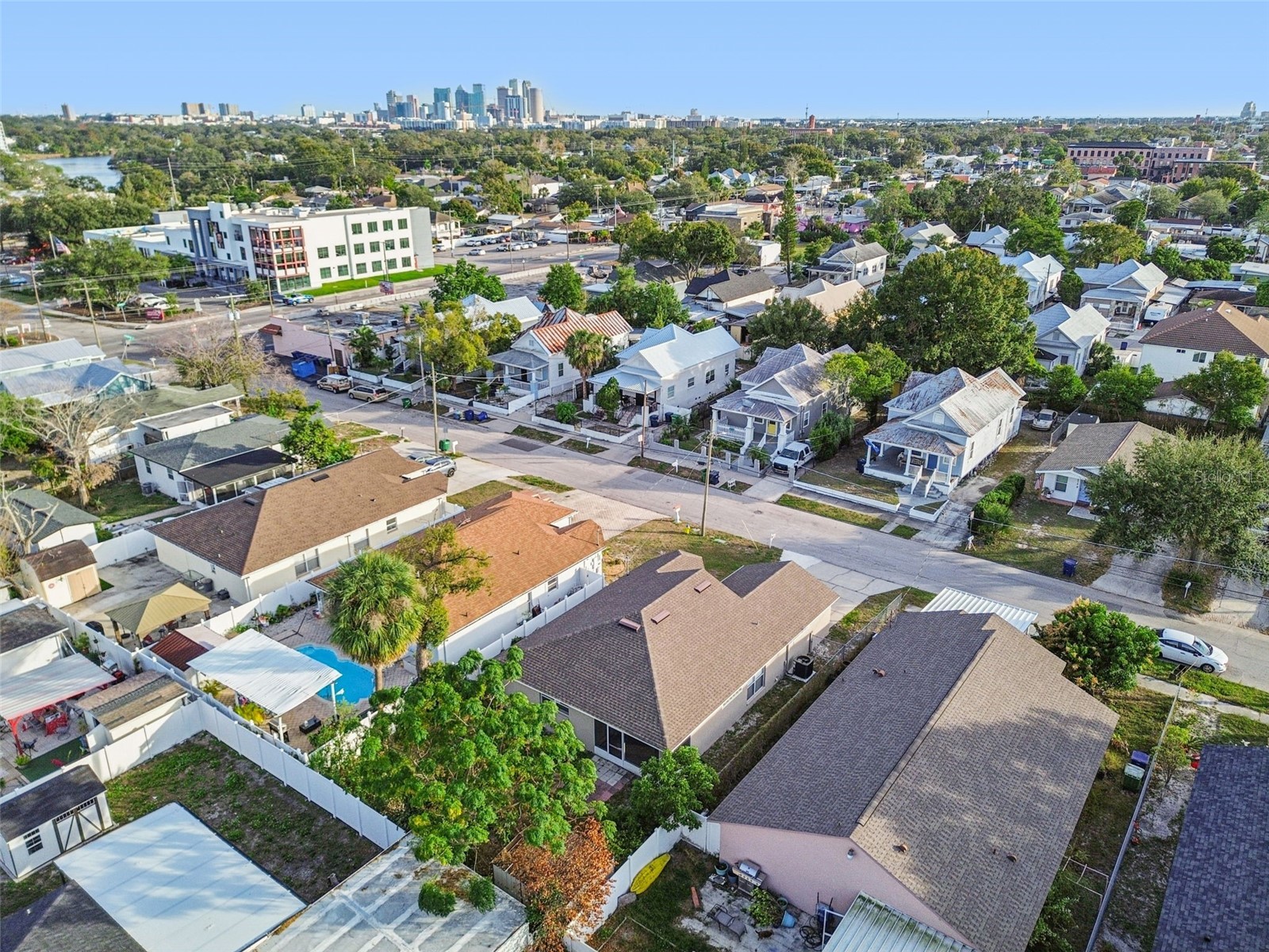 2515 W Leroy Street Tampa FL 33607 TB8462962 image54