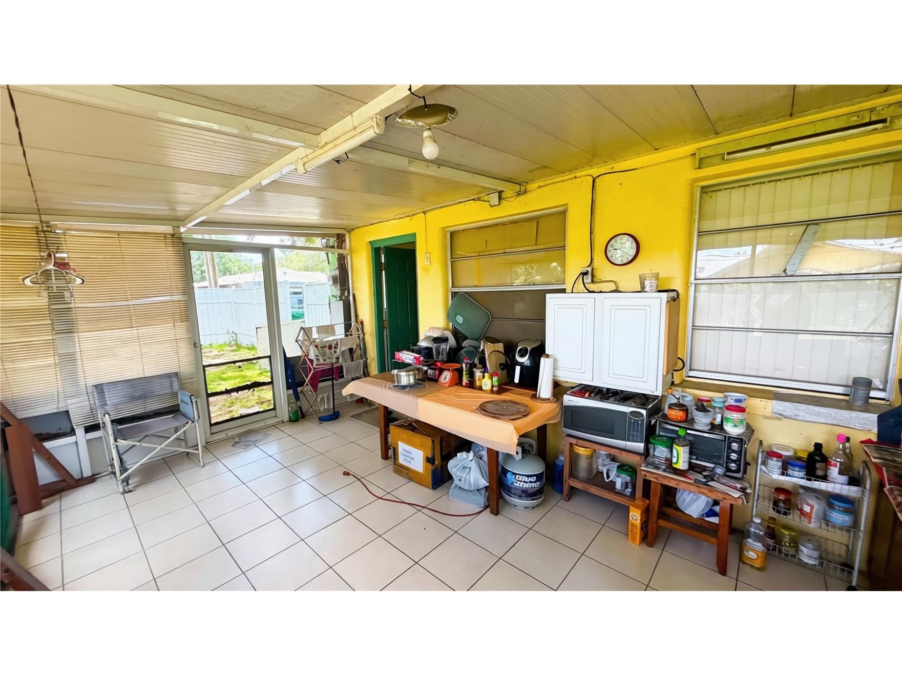 2515 W Powhatan Avenue Tampa FL 33614 A4697961 image10