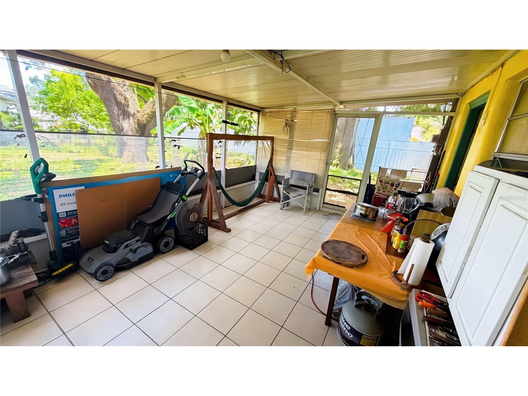 2515 W Powhatan Avenue Tampa FL 33614 A4697961 image11