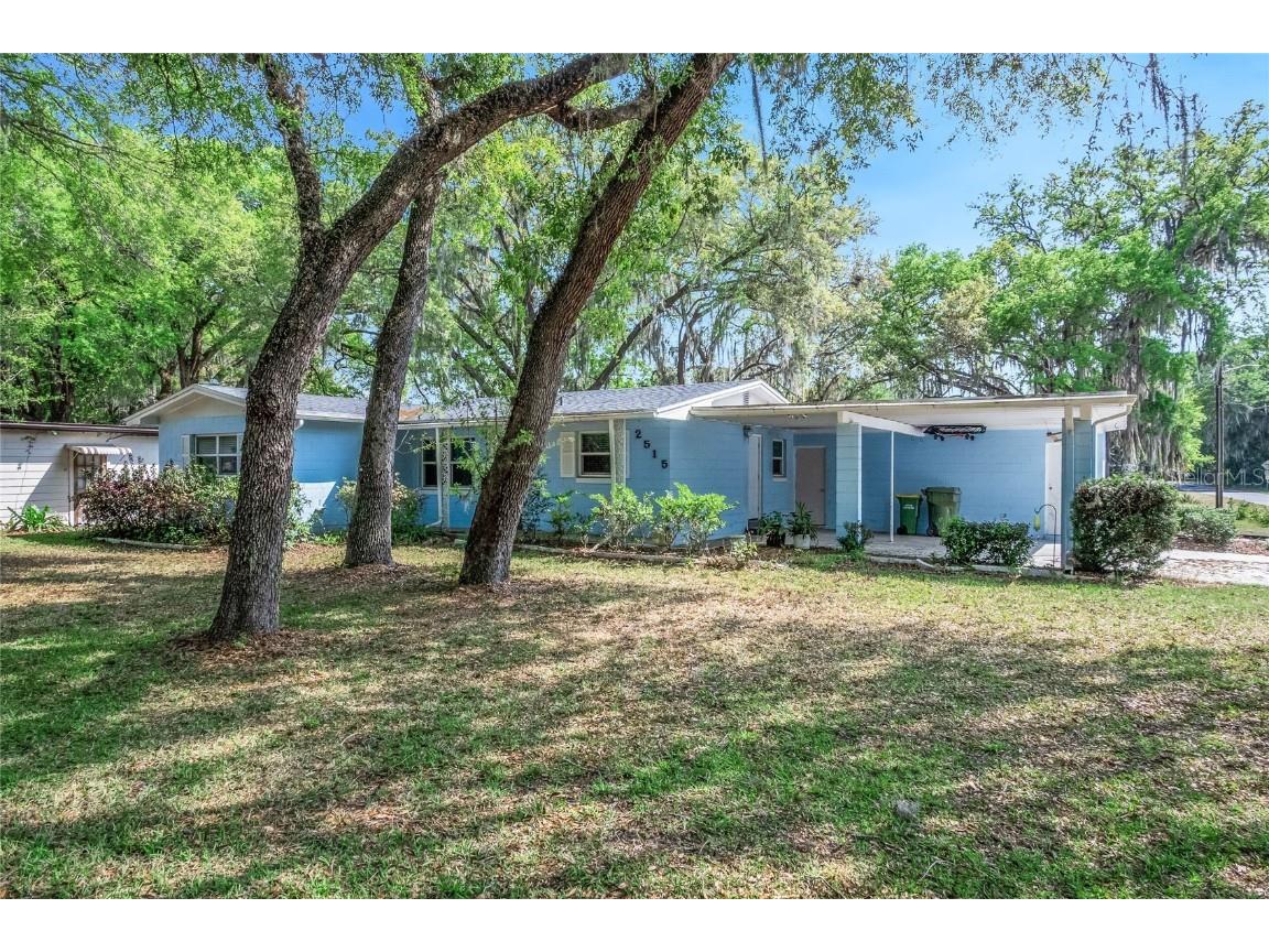 2515 Winona Avenue Leesburg FL 34748 - DYCHES LAKE O6095932 image1