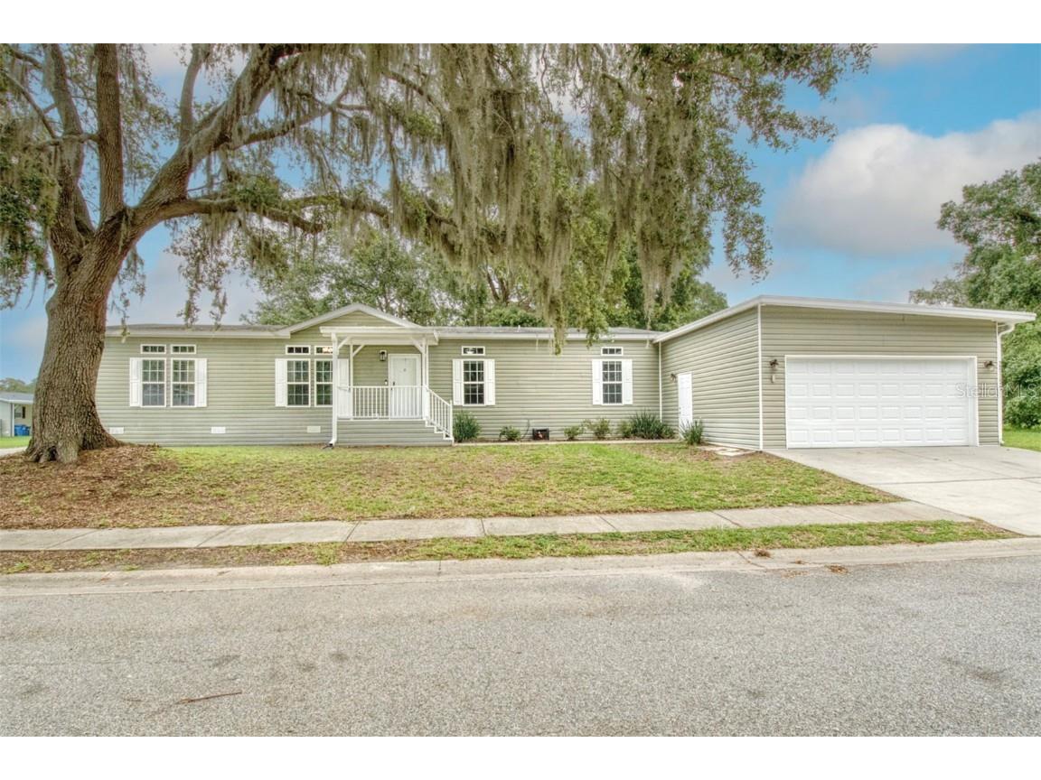 25156 Buttonwood Drive #126 Astatula FL 34705 G5097325 image1