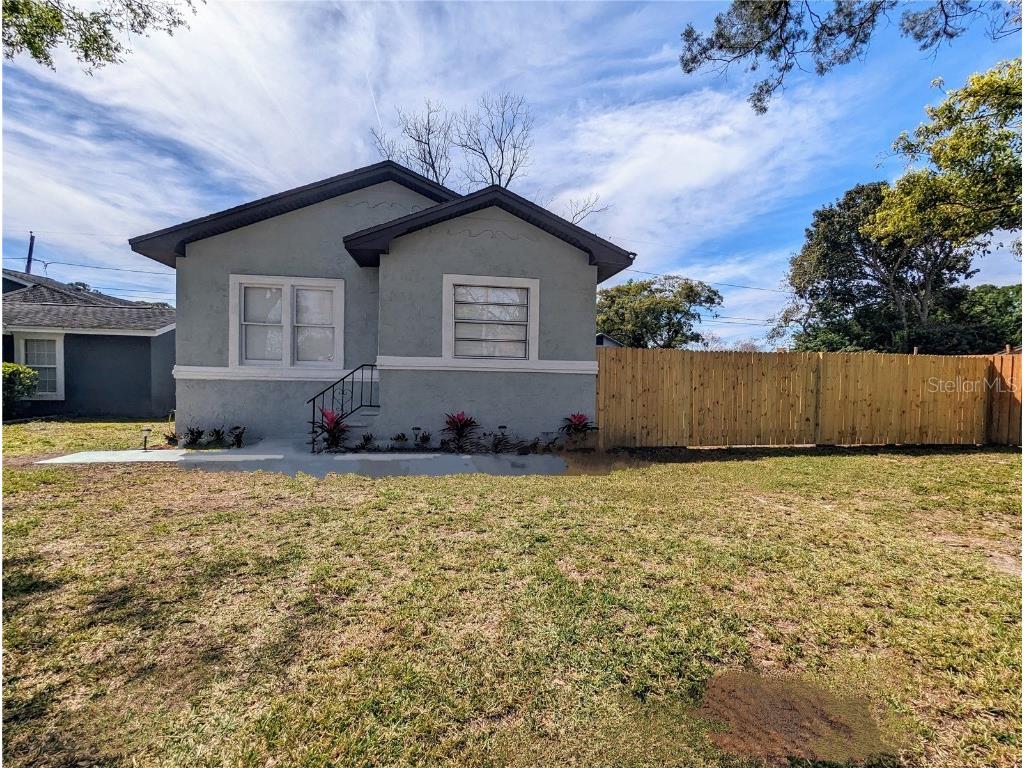 2516 57th Place N Saint Petersburg FL 33714 U8215052 image1