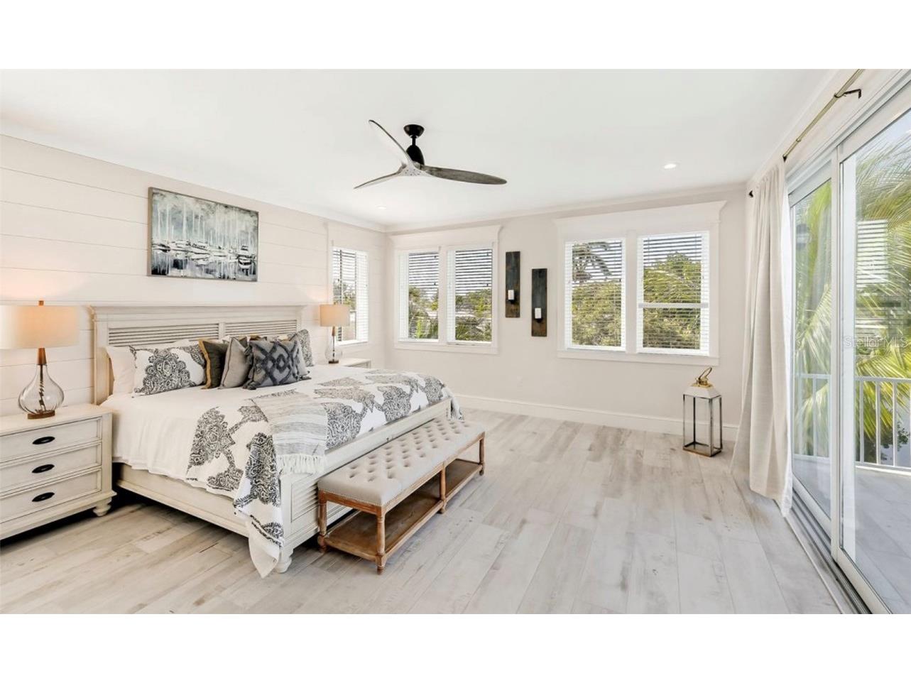 2516 Avenue A Bradenton Beach FL 34217 A4631974 image12