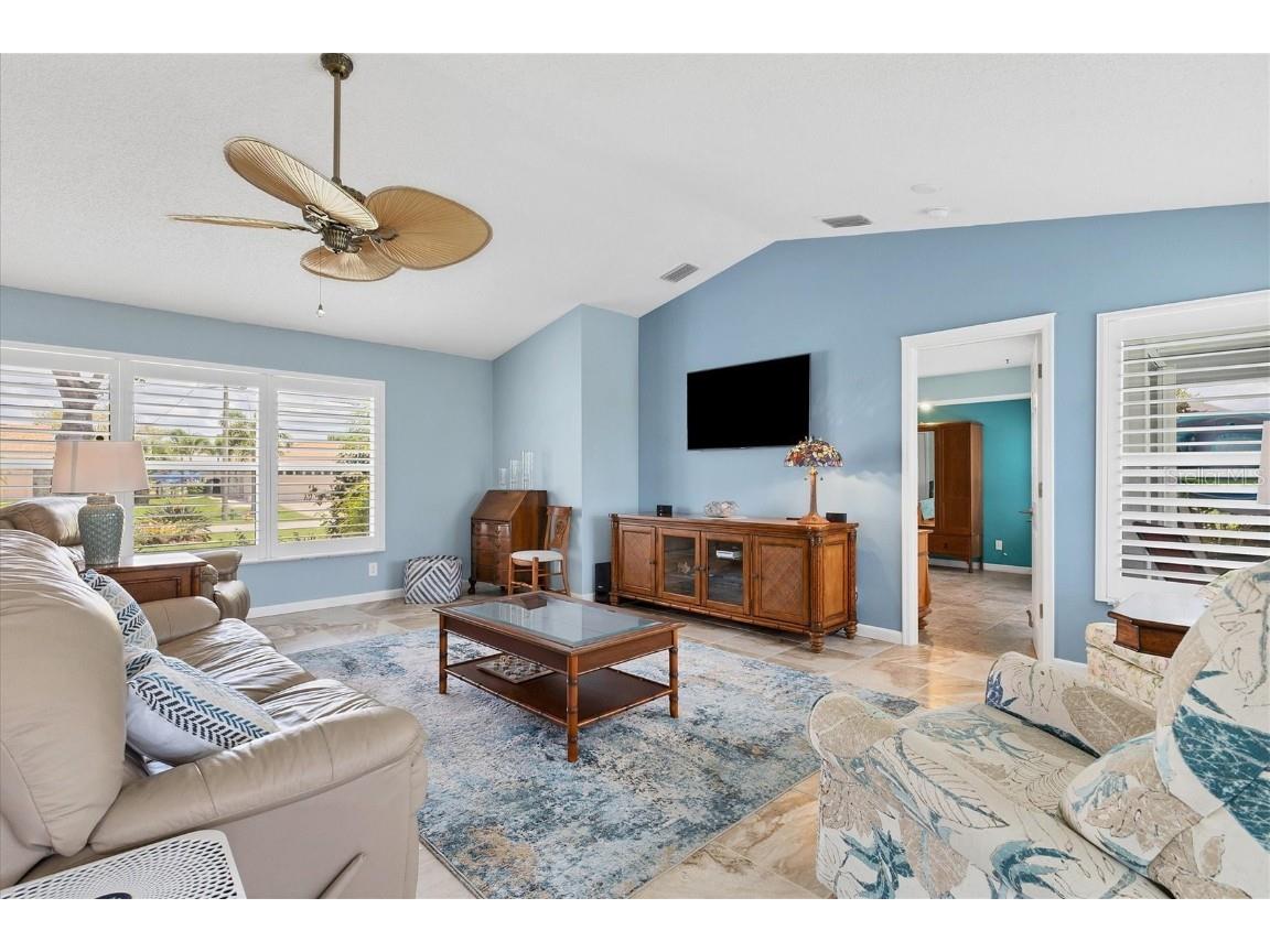 2516 Dixon Terrace Port Charlotte FL 33981 D6145205 image12