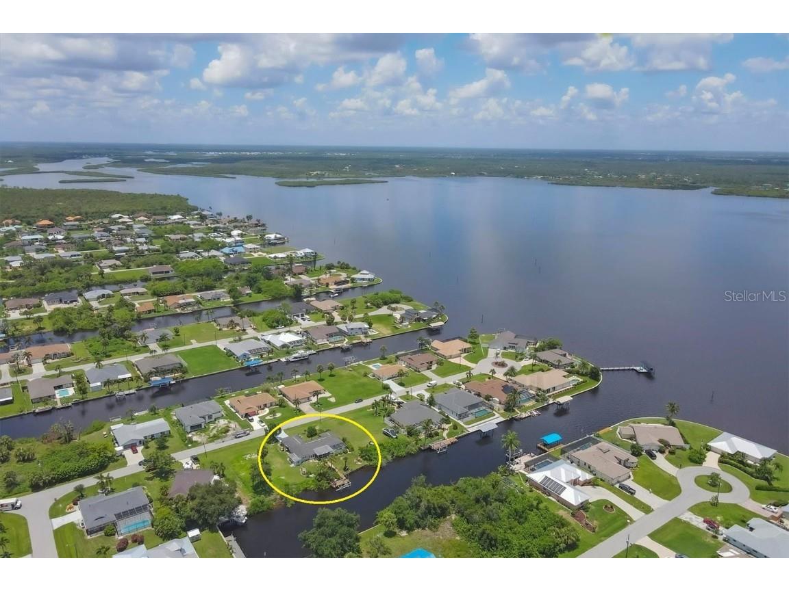 2516 Dixon Terrace Port Charlotte FL 33981 D6145205 image2