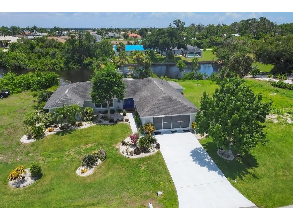 2516 Dixon Terrace Port Charlotte FL 33981 D6145205 image3